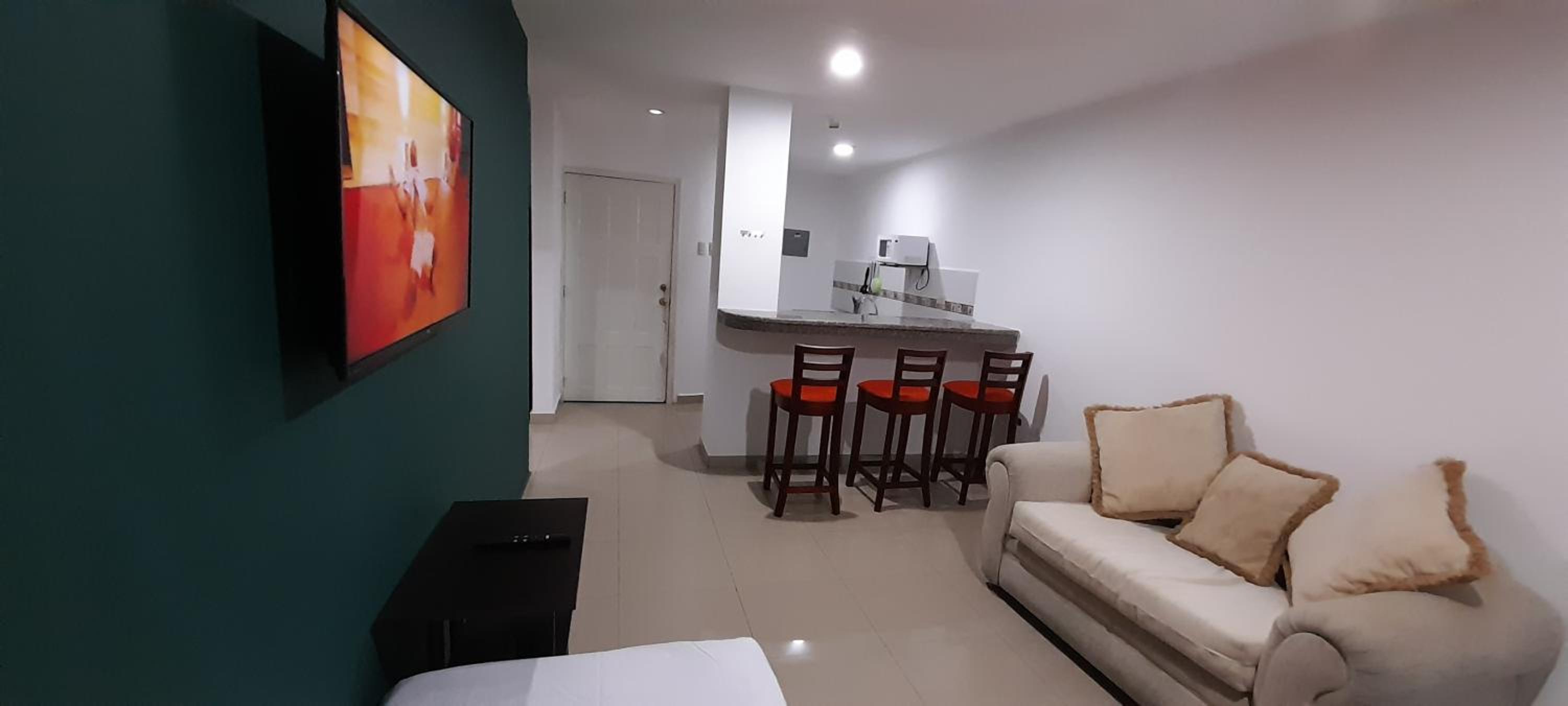 Suites y habitaciones en Edificación Amaralto view 3