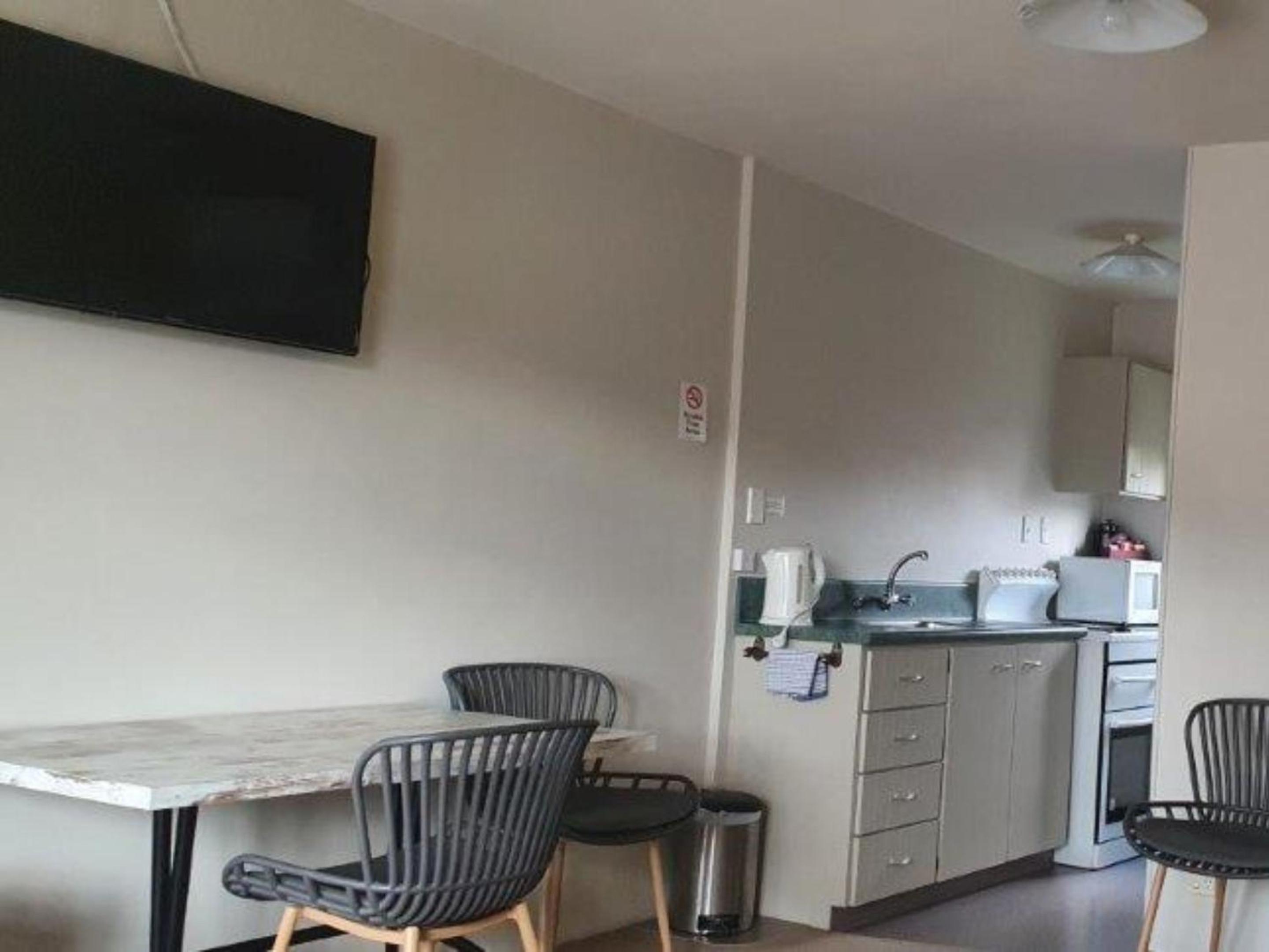 Ashburton's Regency Motel