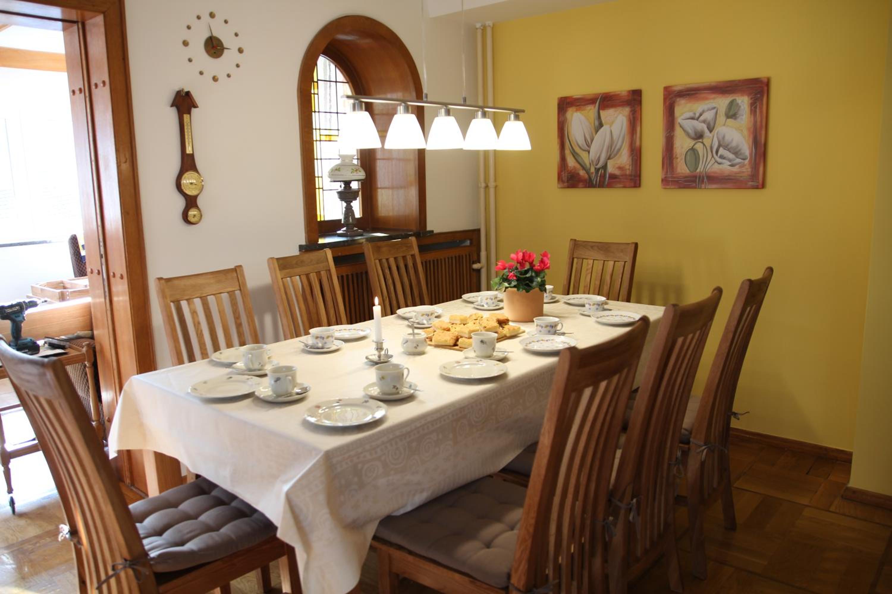 Landhaus Büttner Altenberg, zentral, familienfreundlich, Skihang & Erlebnisberg fußläufig