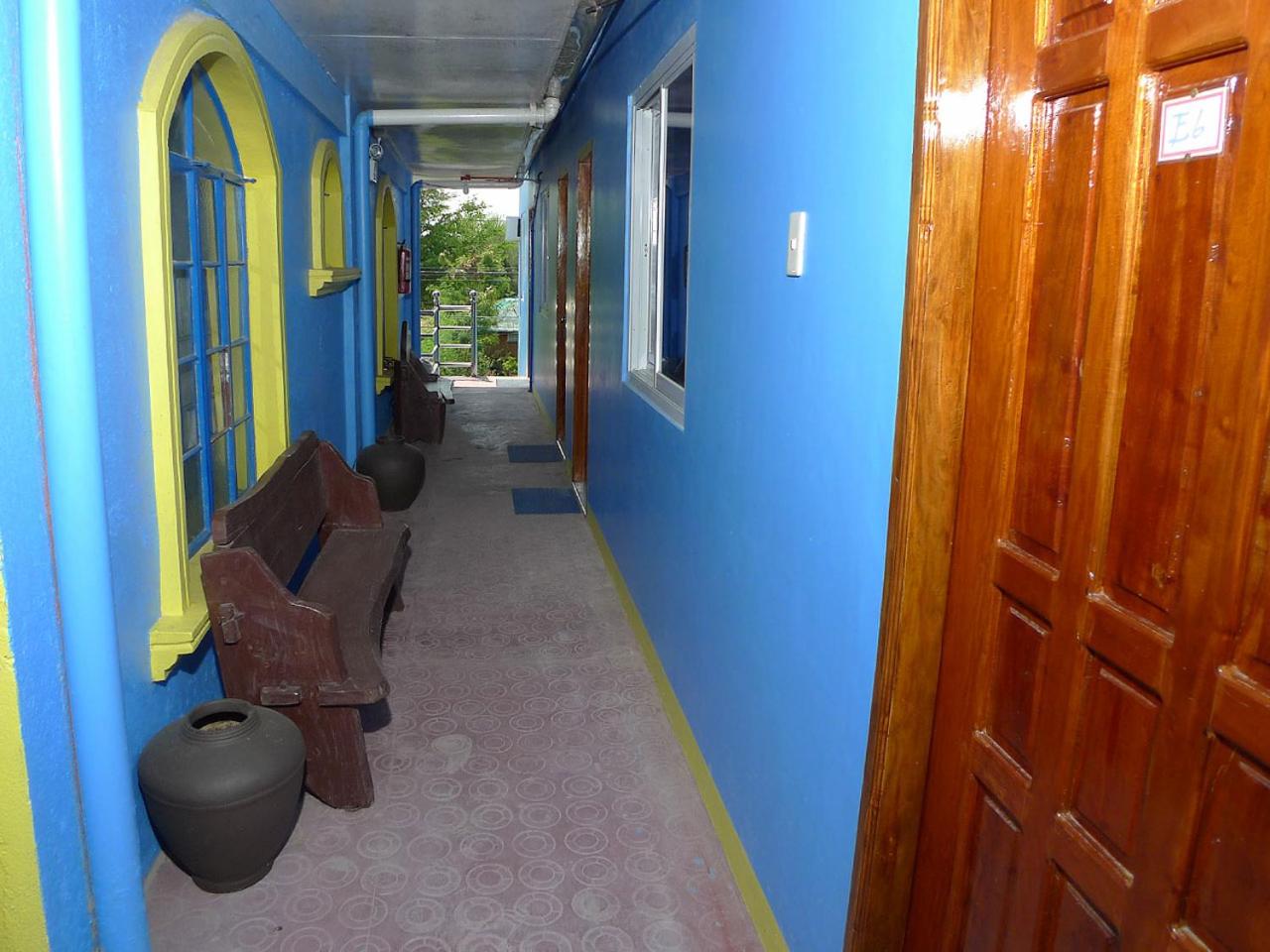 Photo 19