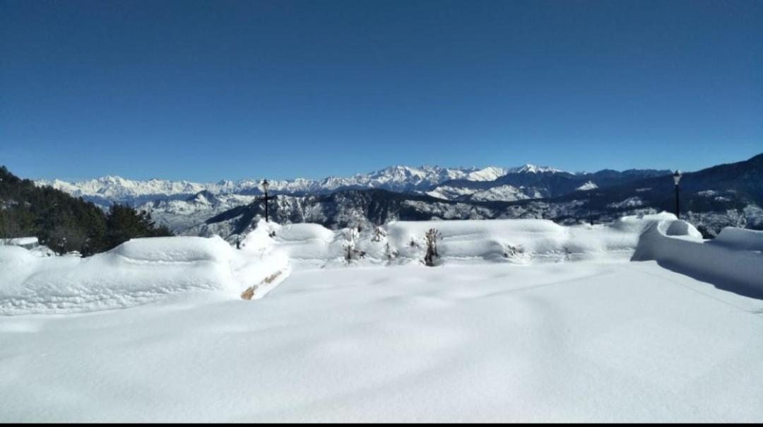 Majestic Himalayan homestay view 4