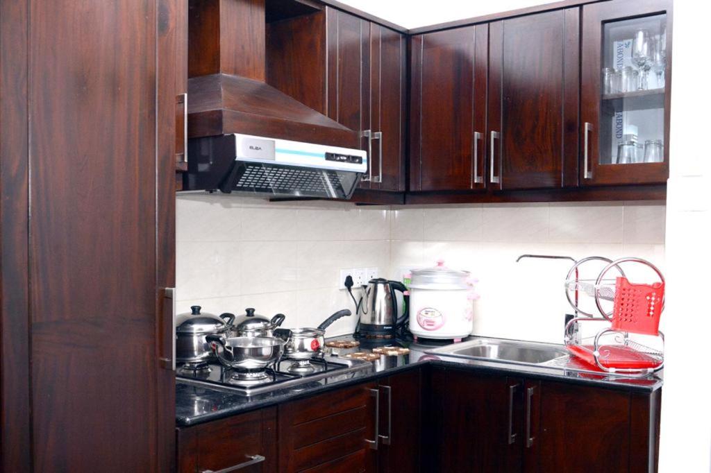 The Grand Royal Luxury Apartment view 3
