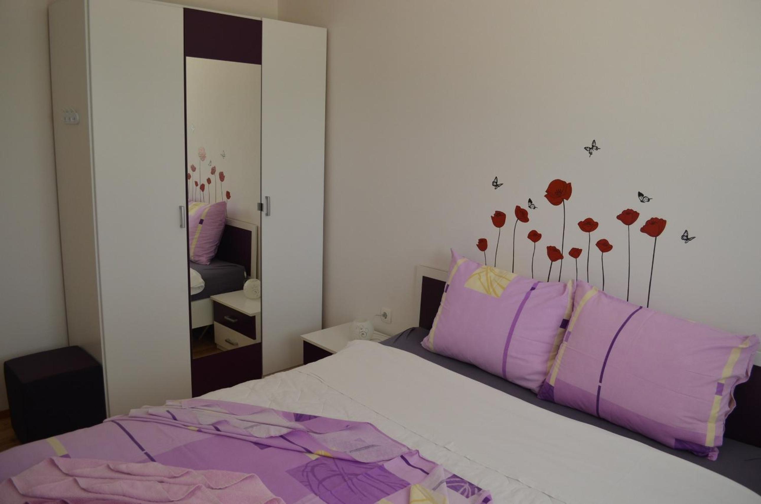 Apartments Mare