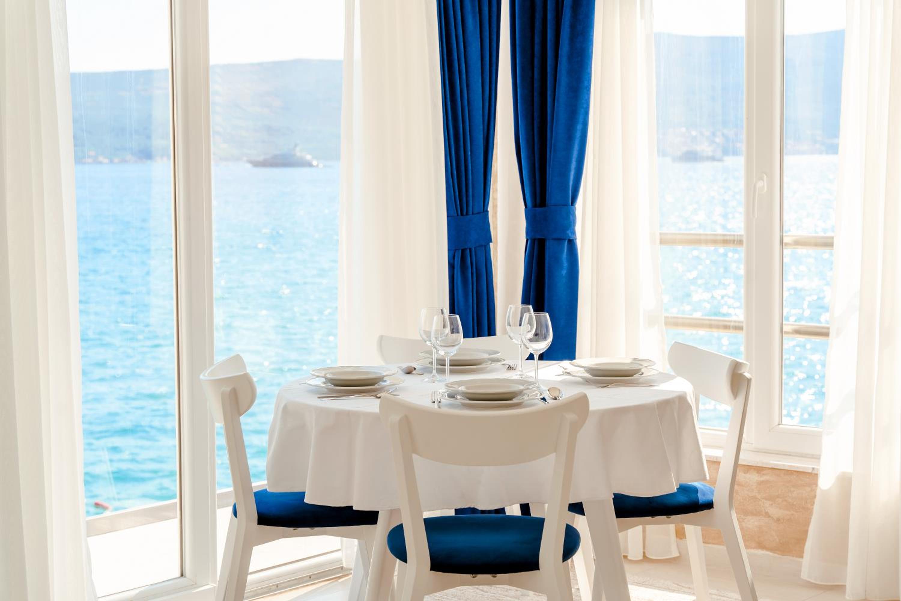 Seafront apartments view 4