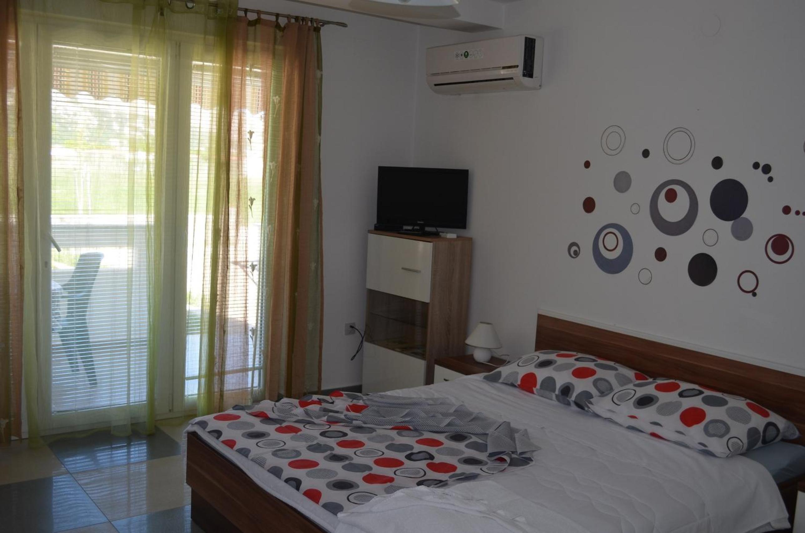 Apartments Mare