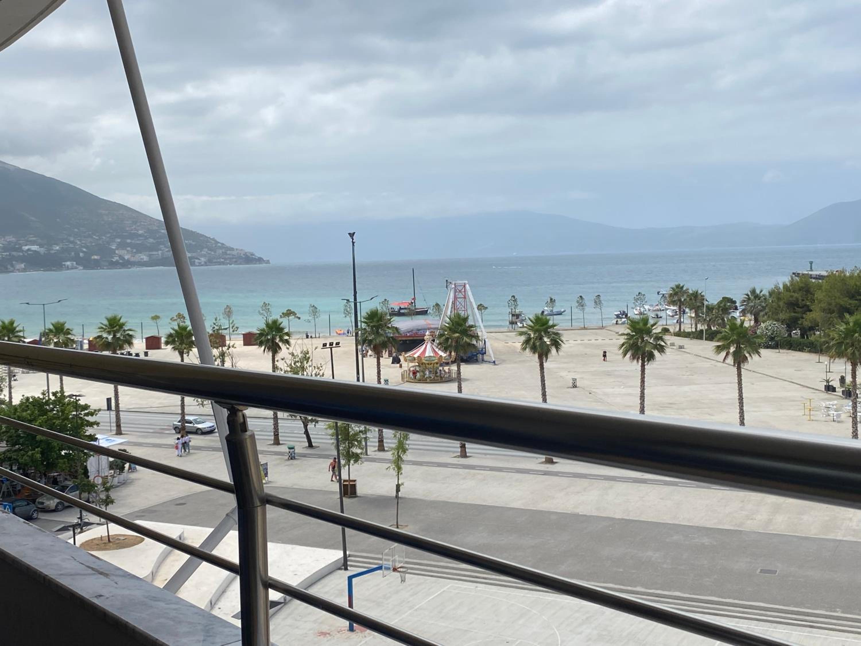 SeaView Apartment