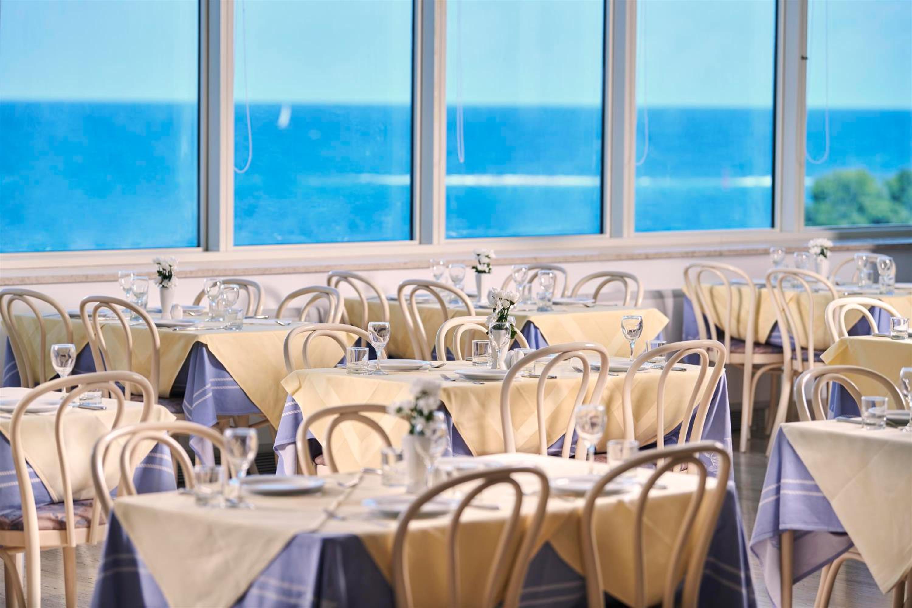 Hotel Gran Vista Plava Laguna - Property Image 38