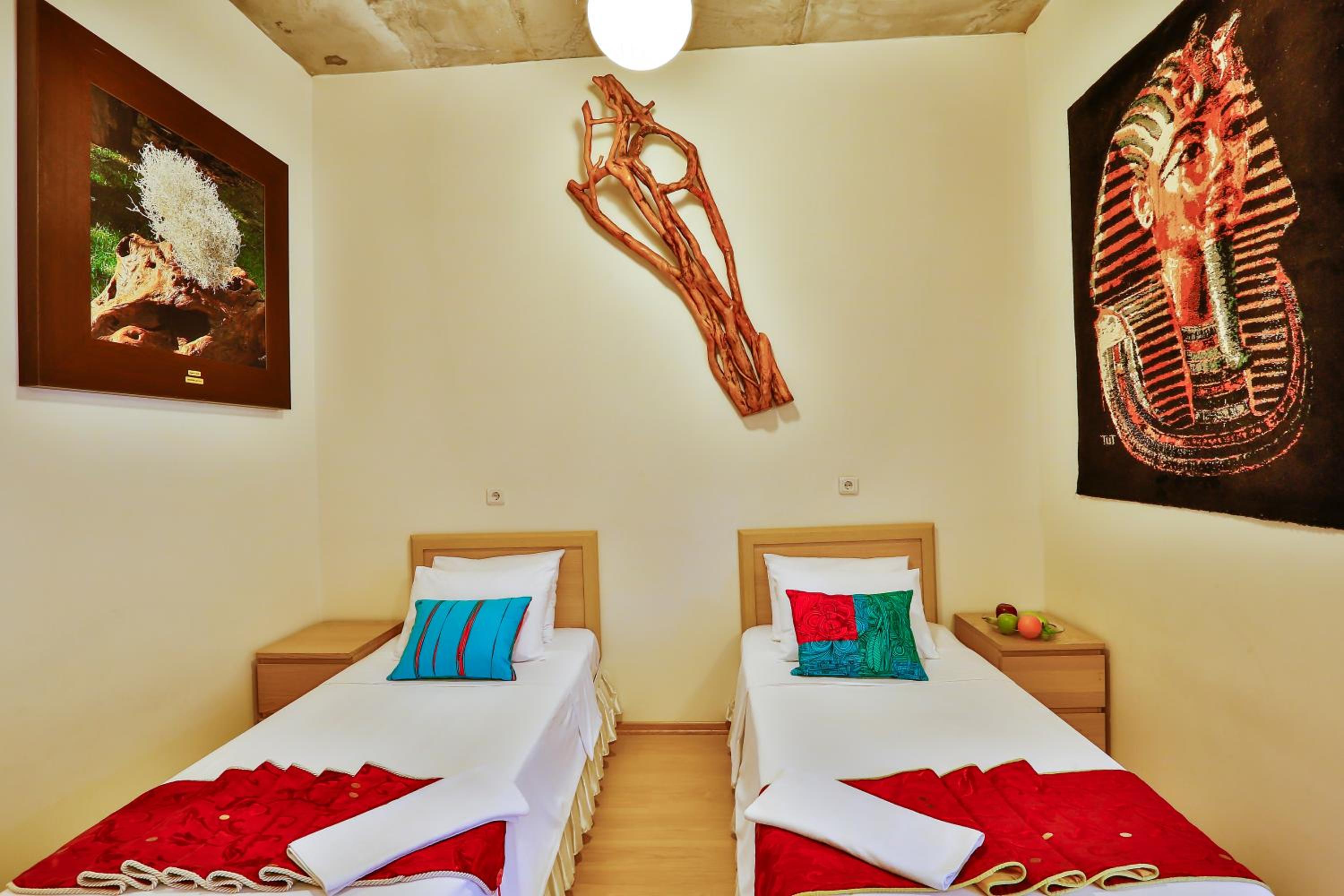 Han Hotel - Image 34