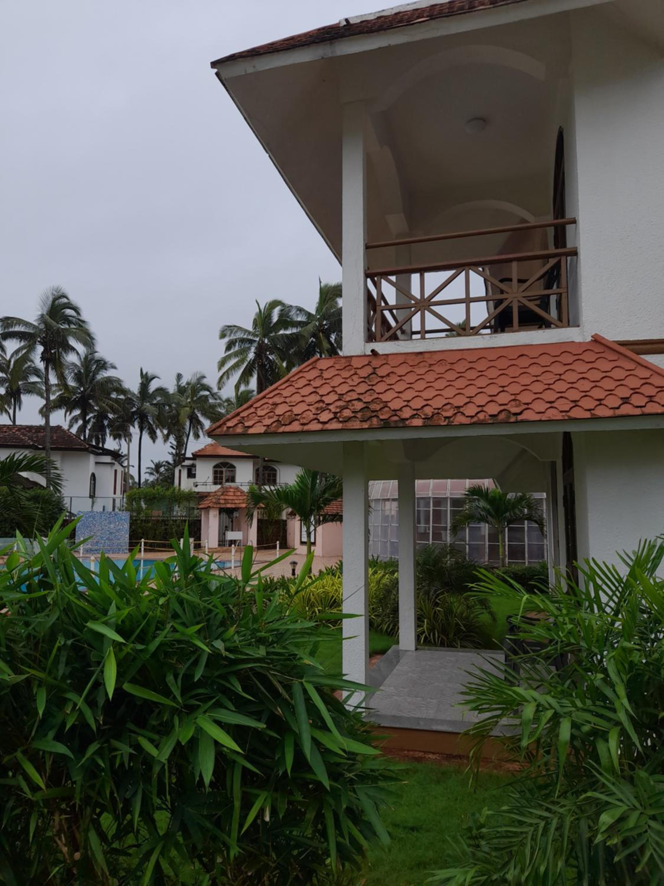 Nanu Beach Resort & Spa