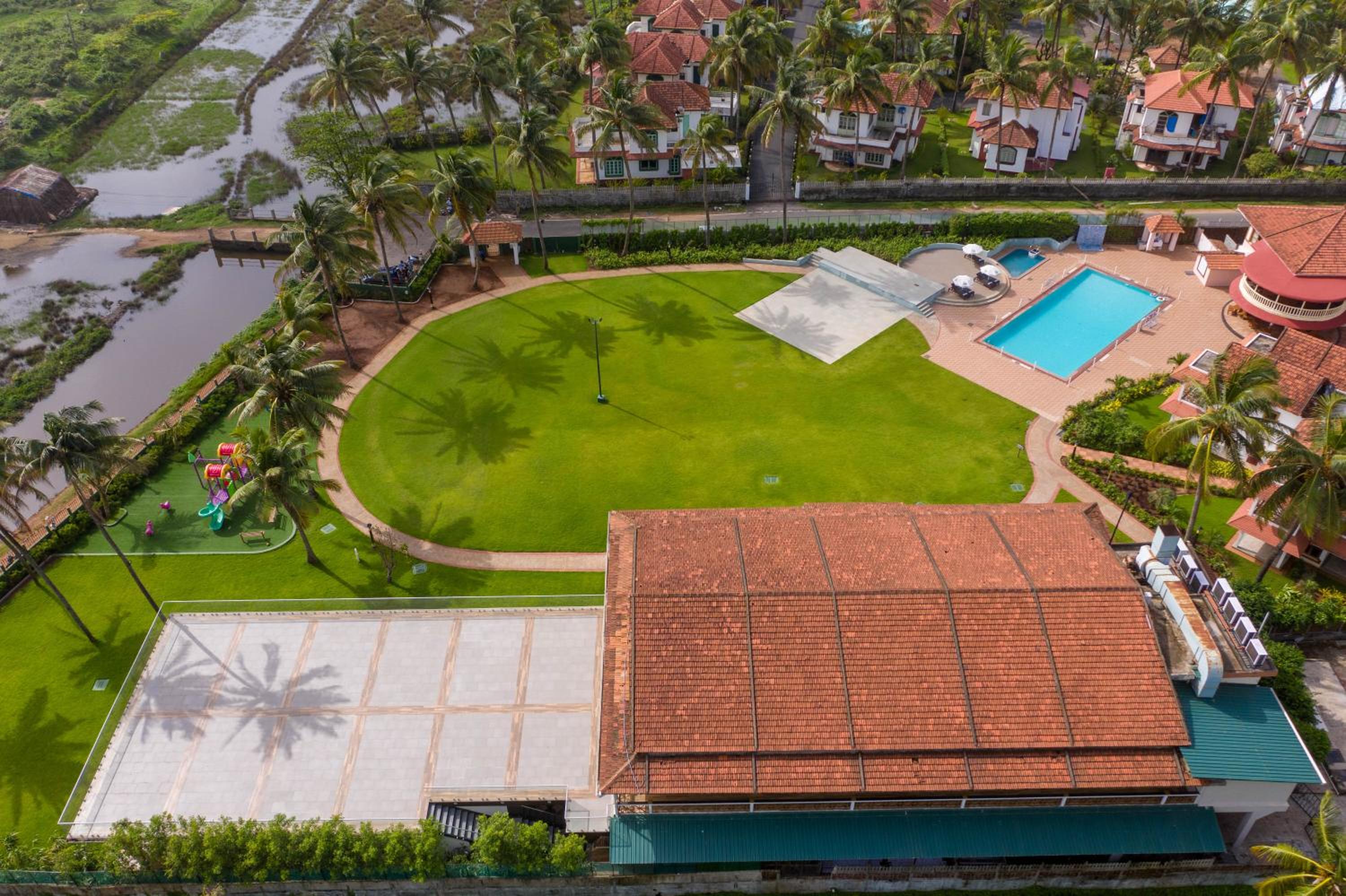 Nanu Beach Resort & Spa