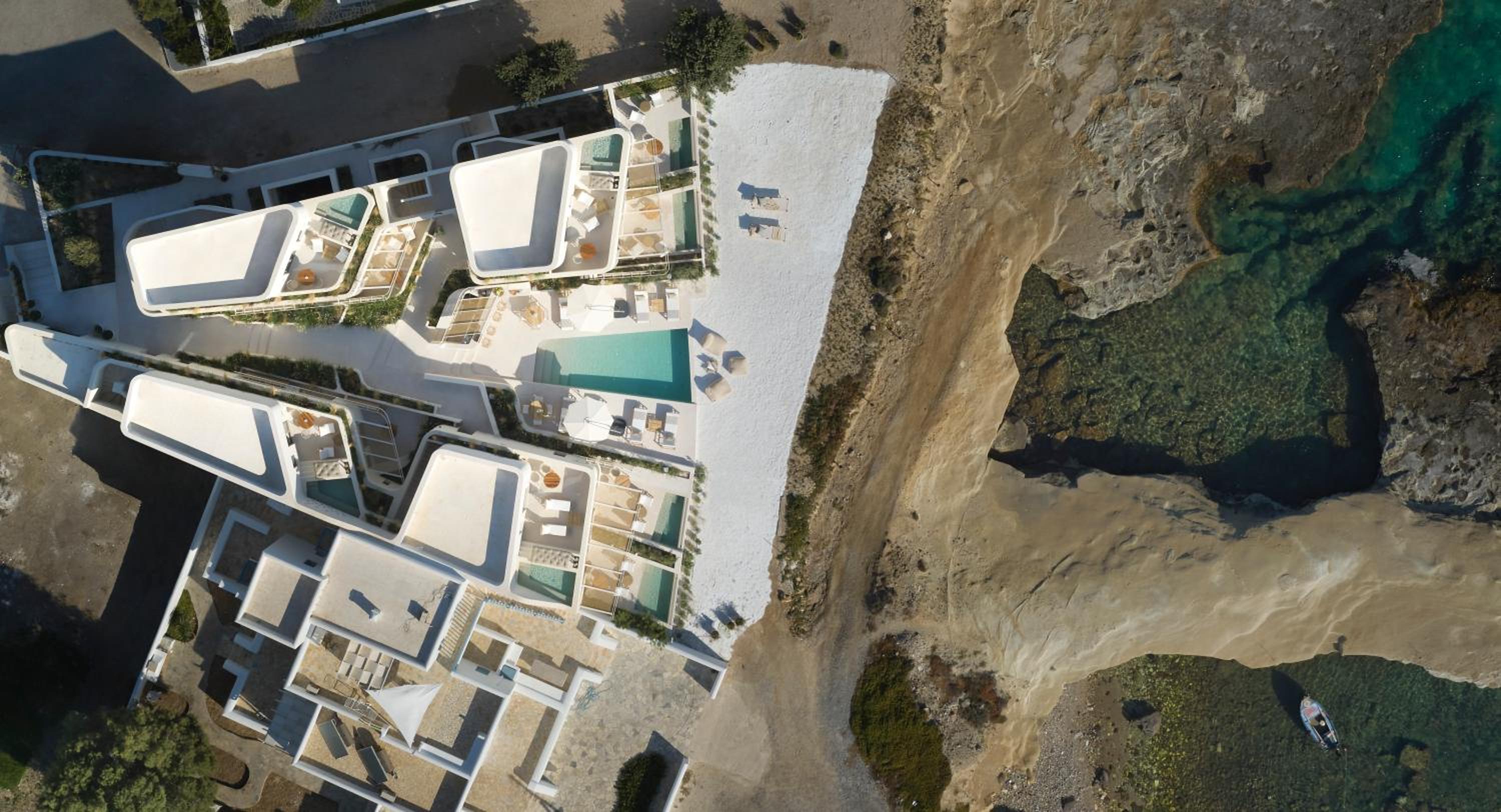 Hotel White Pebble Suites - Image 1