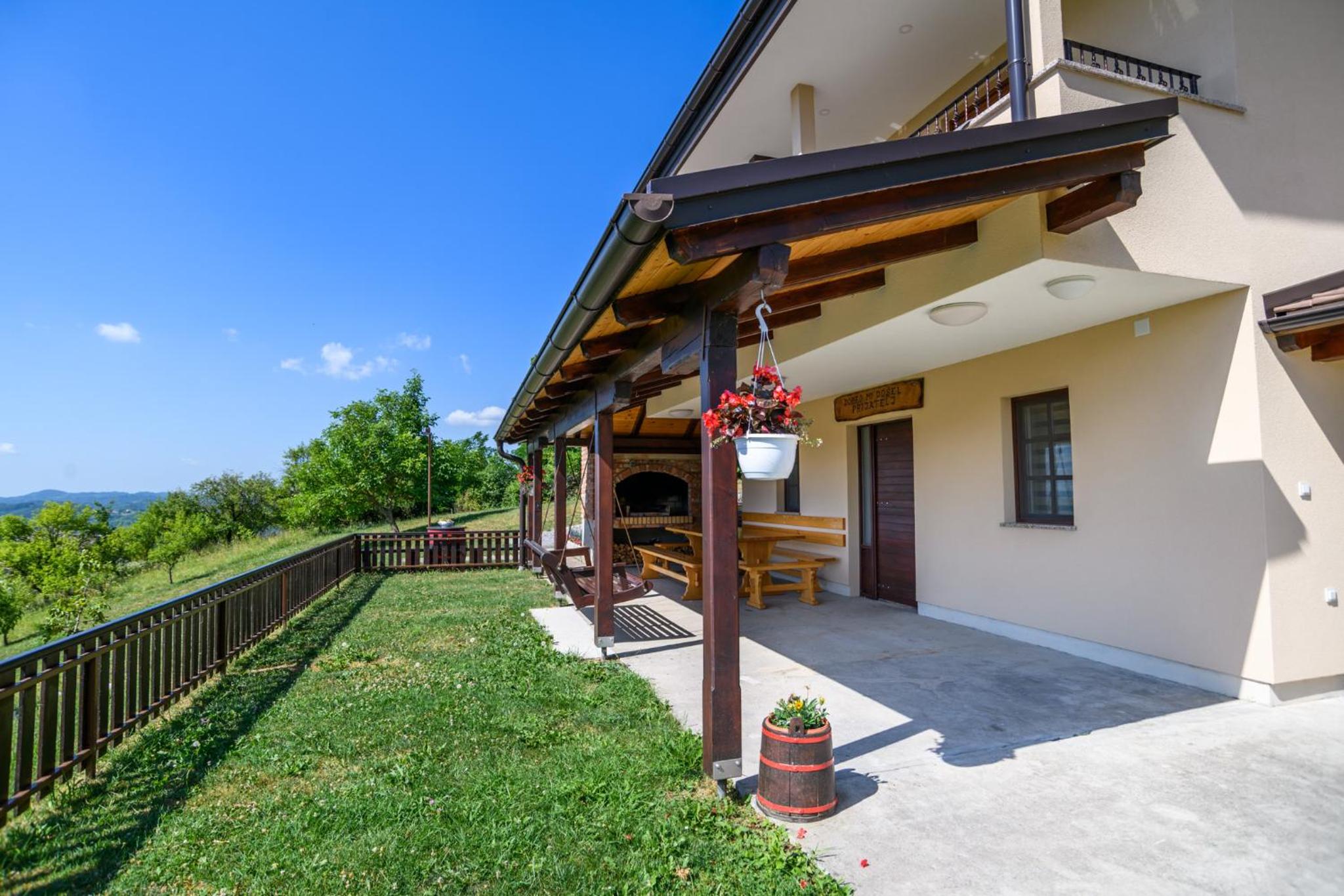 Apartmani Petra i Tea view 2
