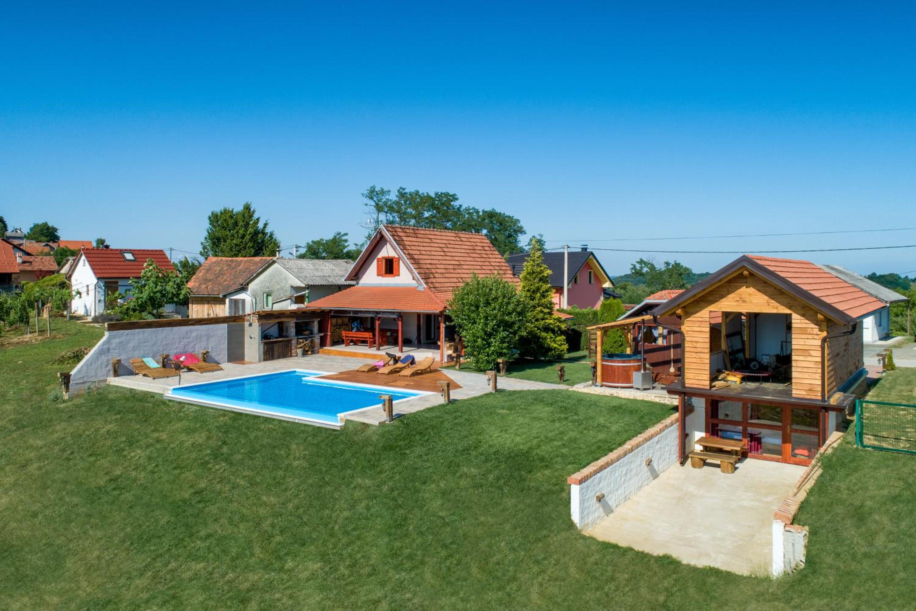 Holiday Home Dika view 4