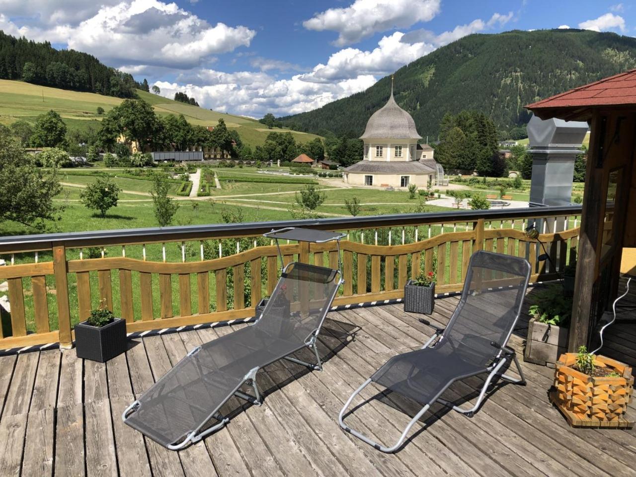 Ferienwohnung Stiftsgartenblick view 2