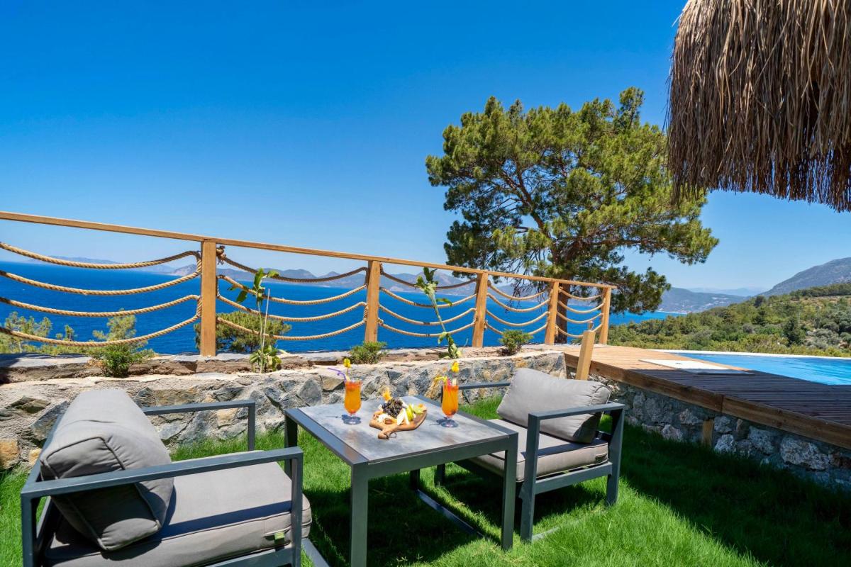 outdoor BBQ area