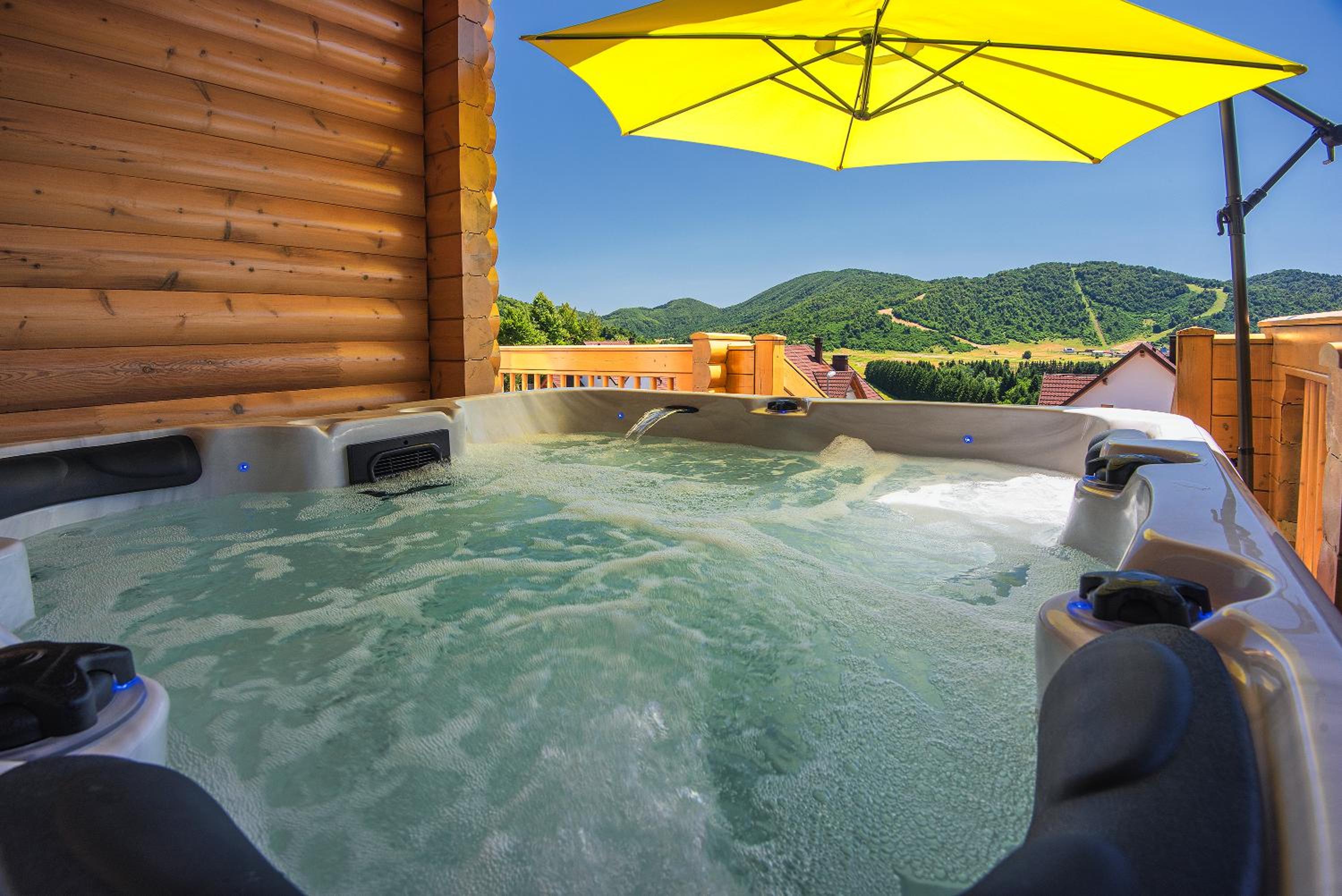 Chalet Alpin Mrkopalj view 3