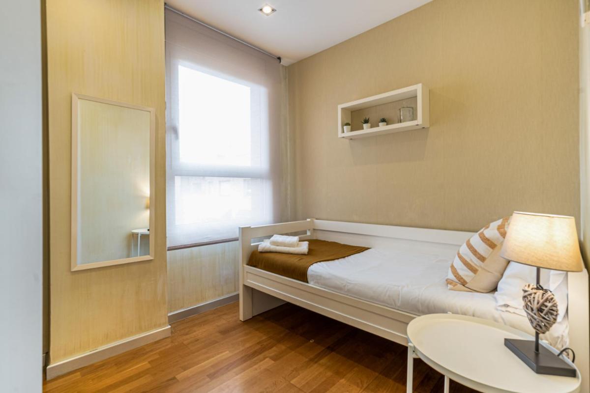 Lodging Apartments Beach Penthouse near center with pool