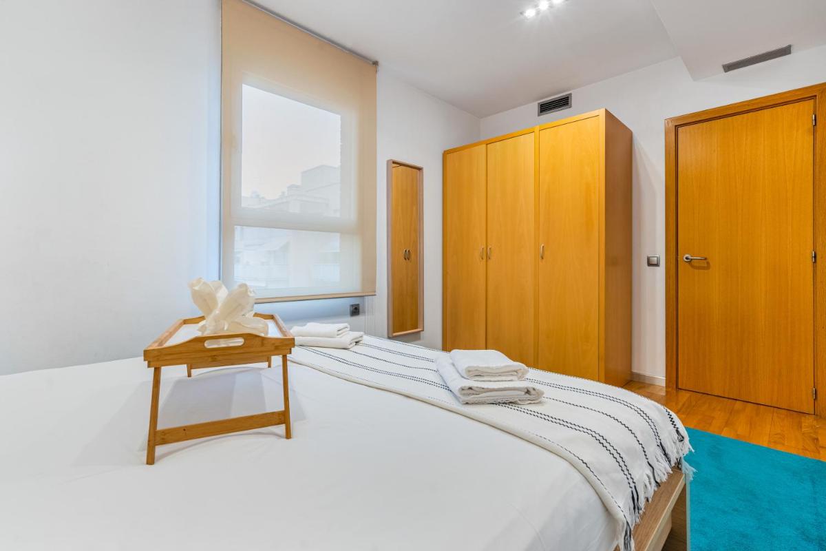 Lodging Apartments Beach Penthouse near center with pool