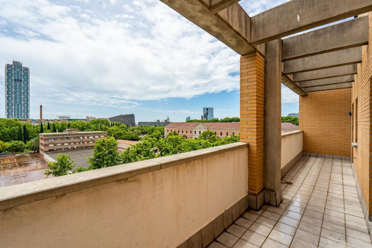 Lodging Apartments Beach Penthouse near center with pool