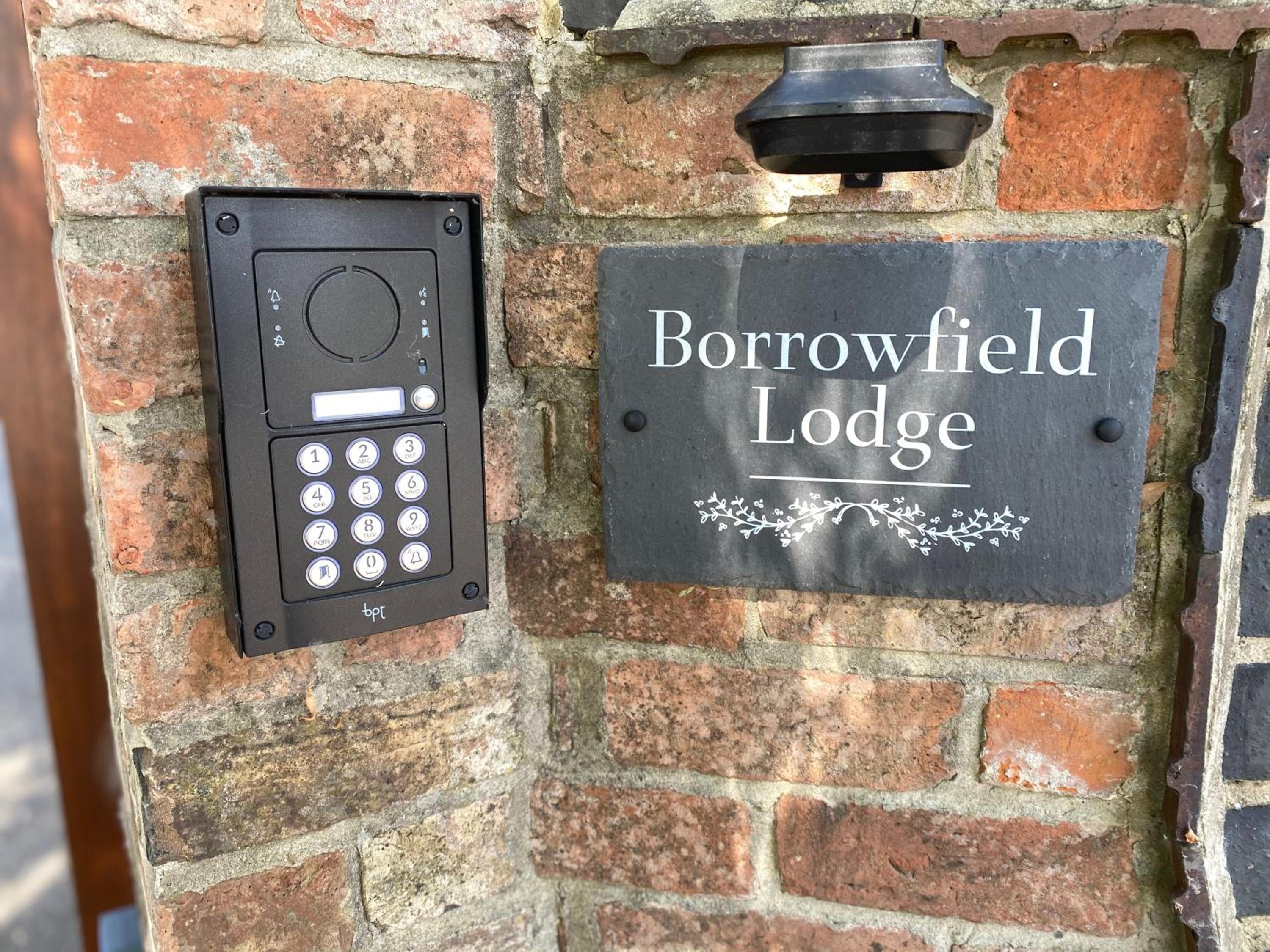 Borrowfield Lodge view 3