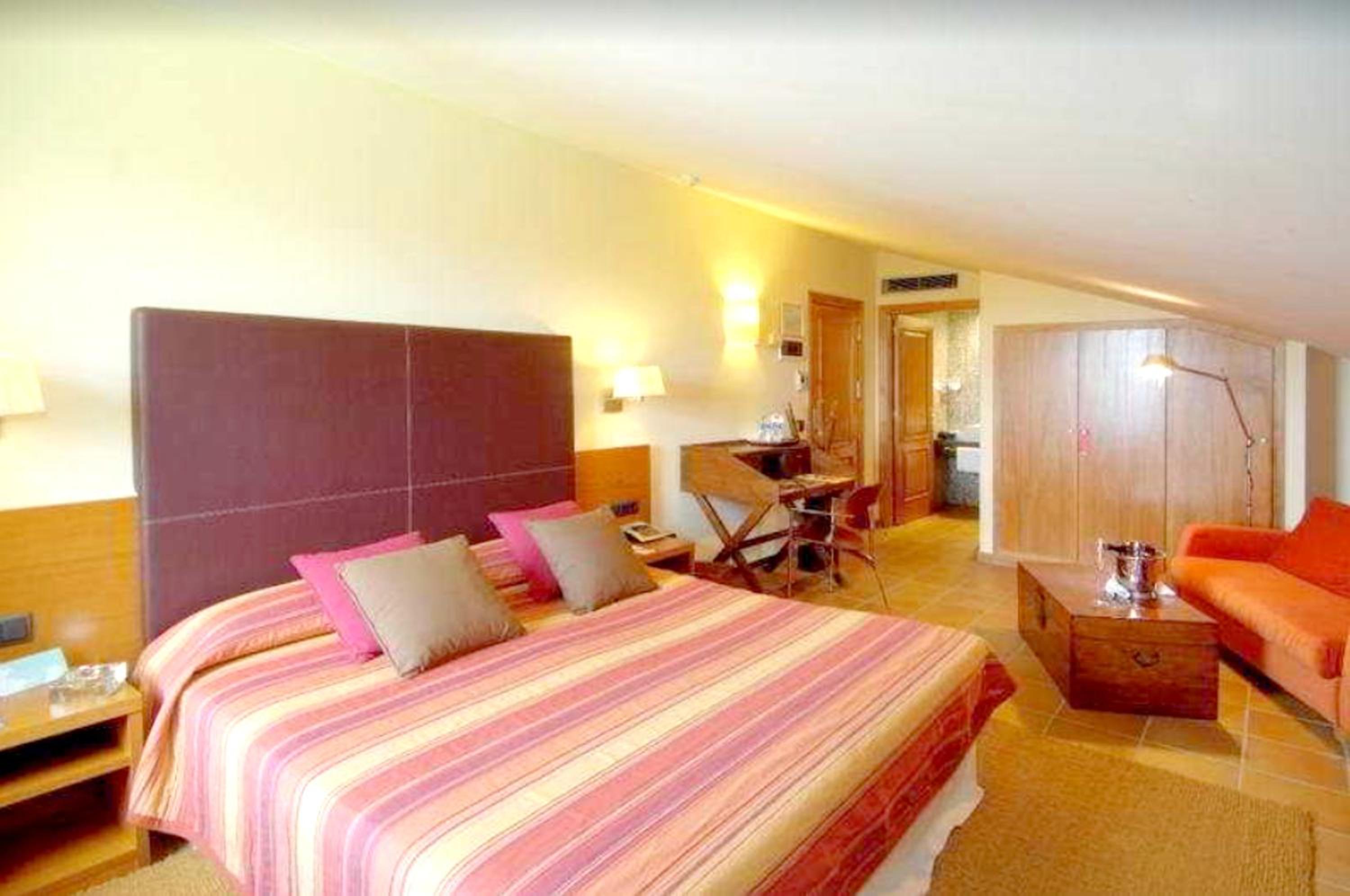 Spacious Villa in Sant Gregori with Private Pool