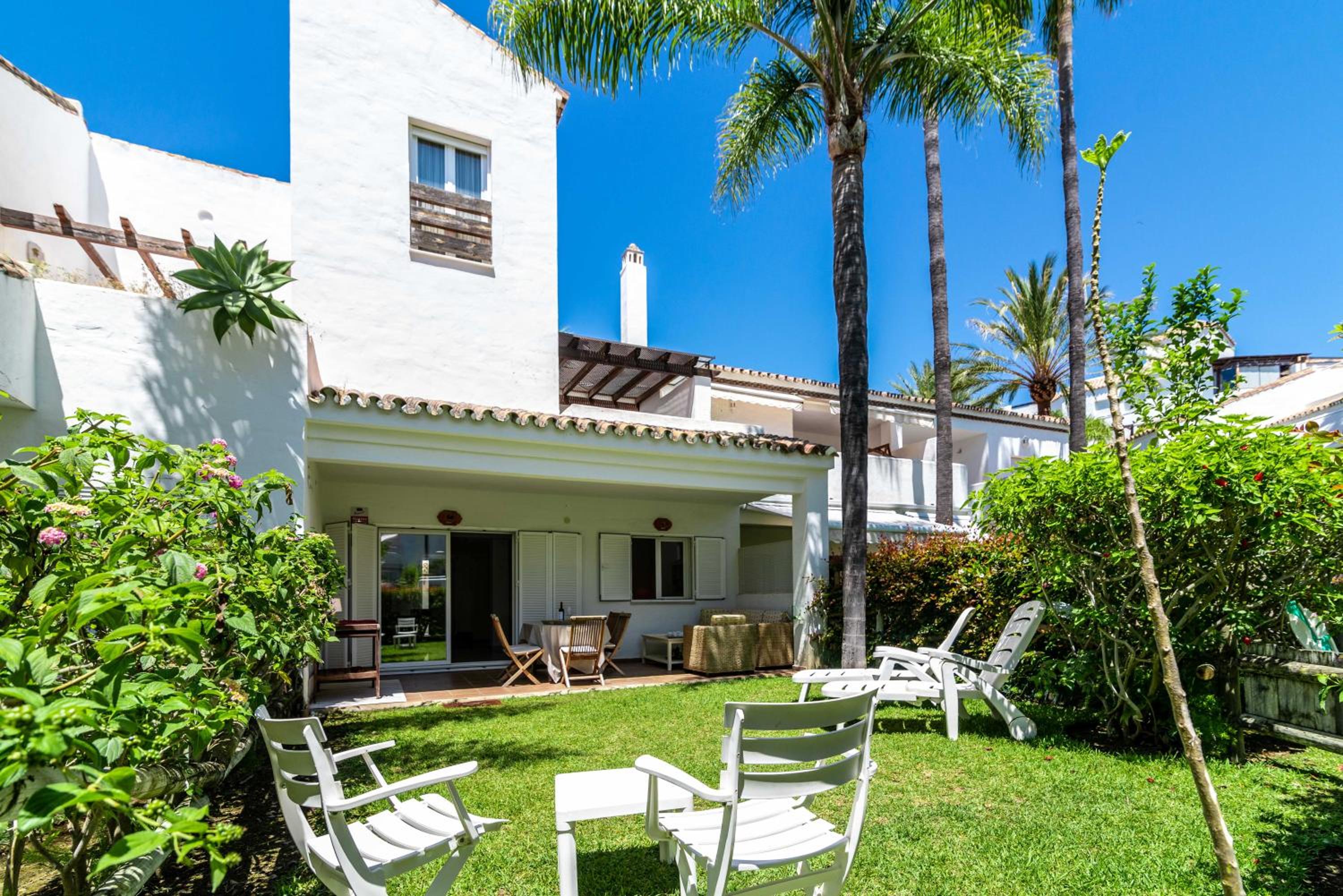 Marbella Villa Monteros
