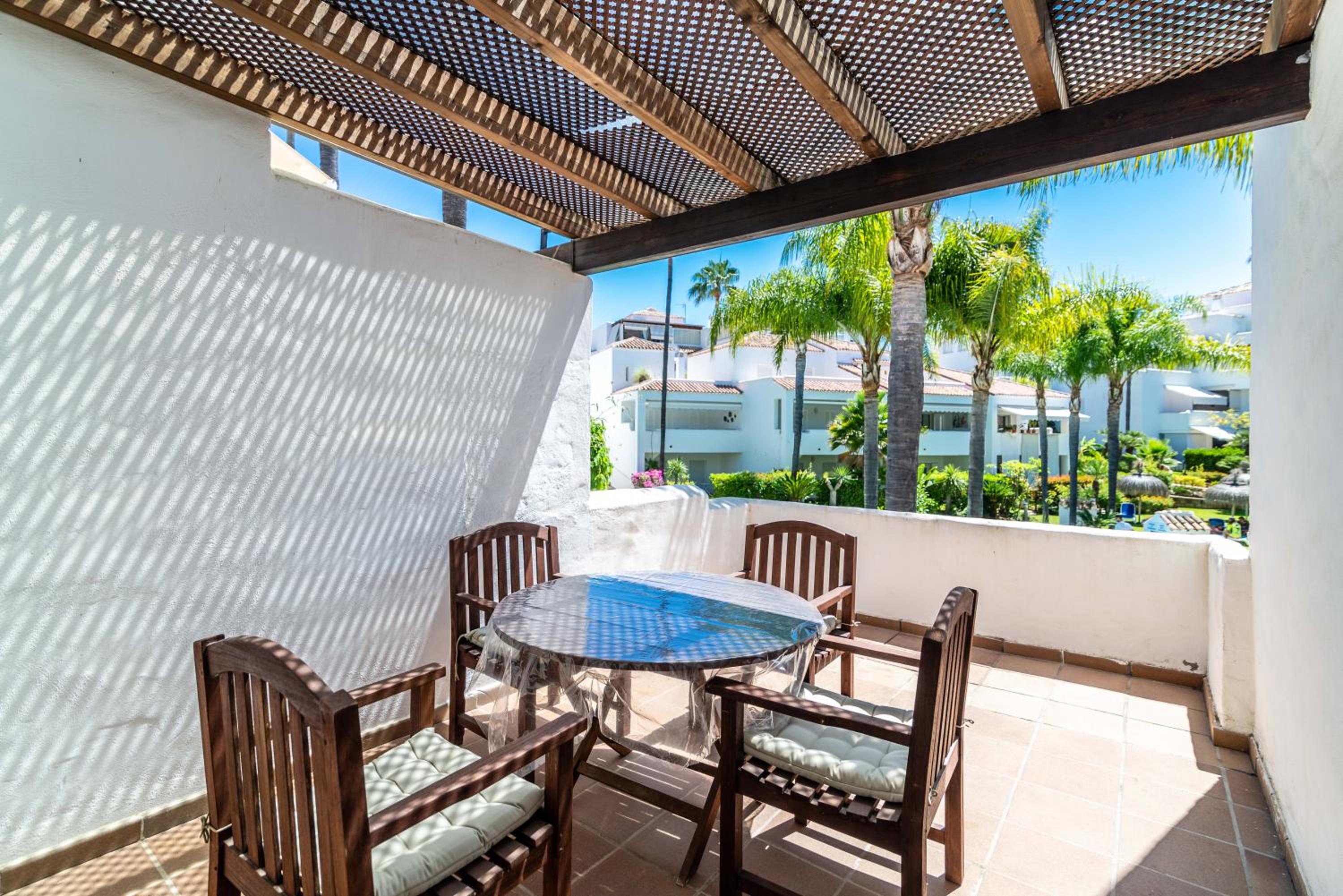 Marbella Villa Monteros