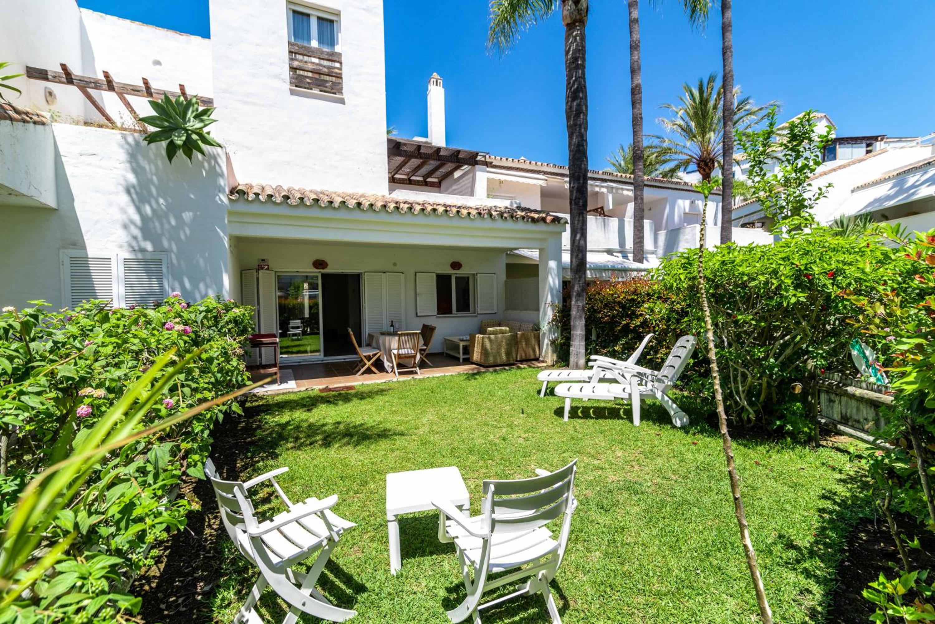 Marbella Villa Monteros