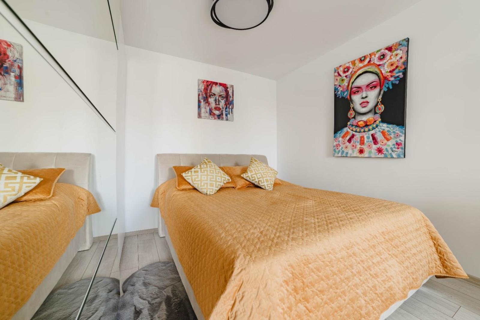 Masterpiece Studio- Free Parking, Wi-Fi, Netflix view 5