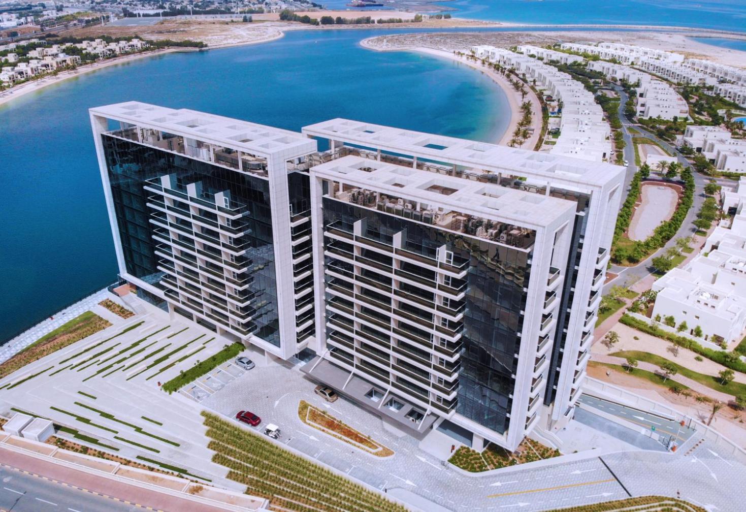 Live here, enjoy waters of Arabian Gulf