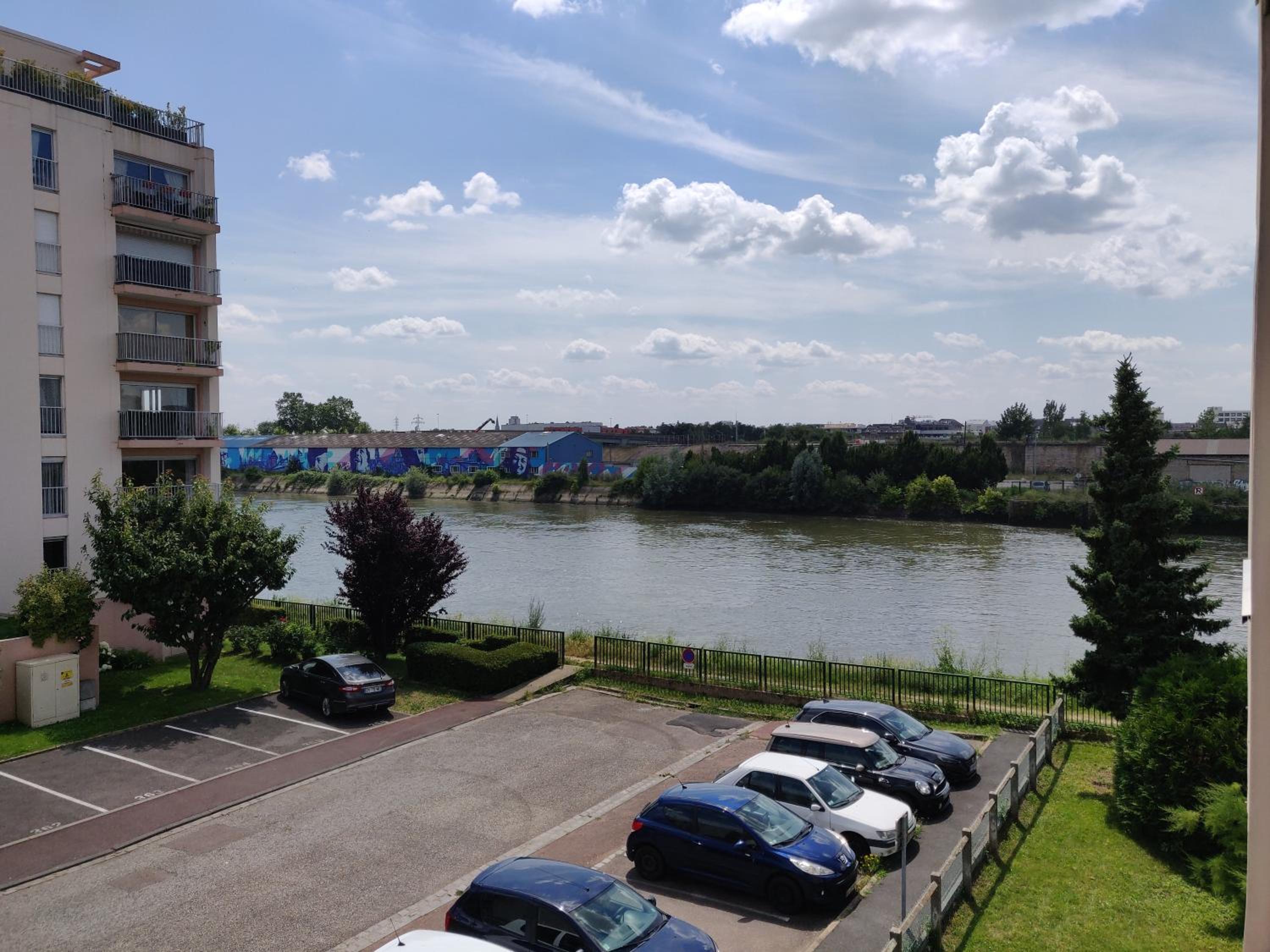 Appart'HomeCity - Rouen Ile Lacroix Seine view 4