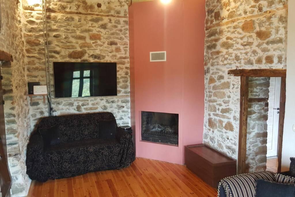 Traditional Stone House in Kissos Pelion view 5