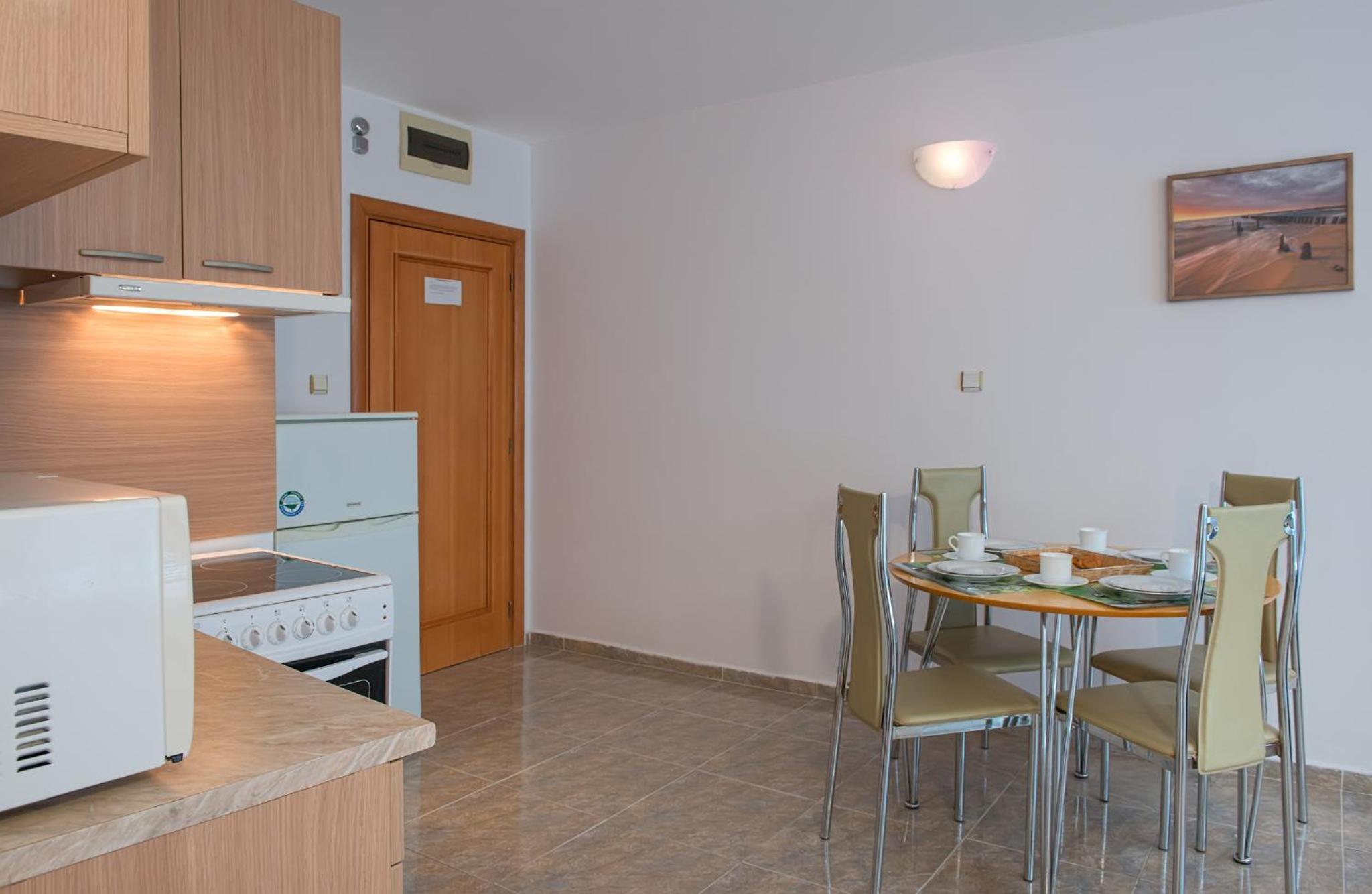 Top-located Beach Apartment with Balcony