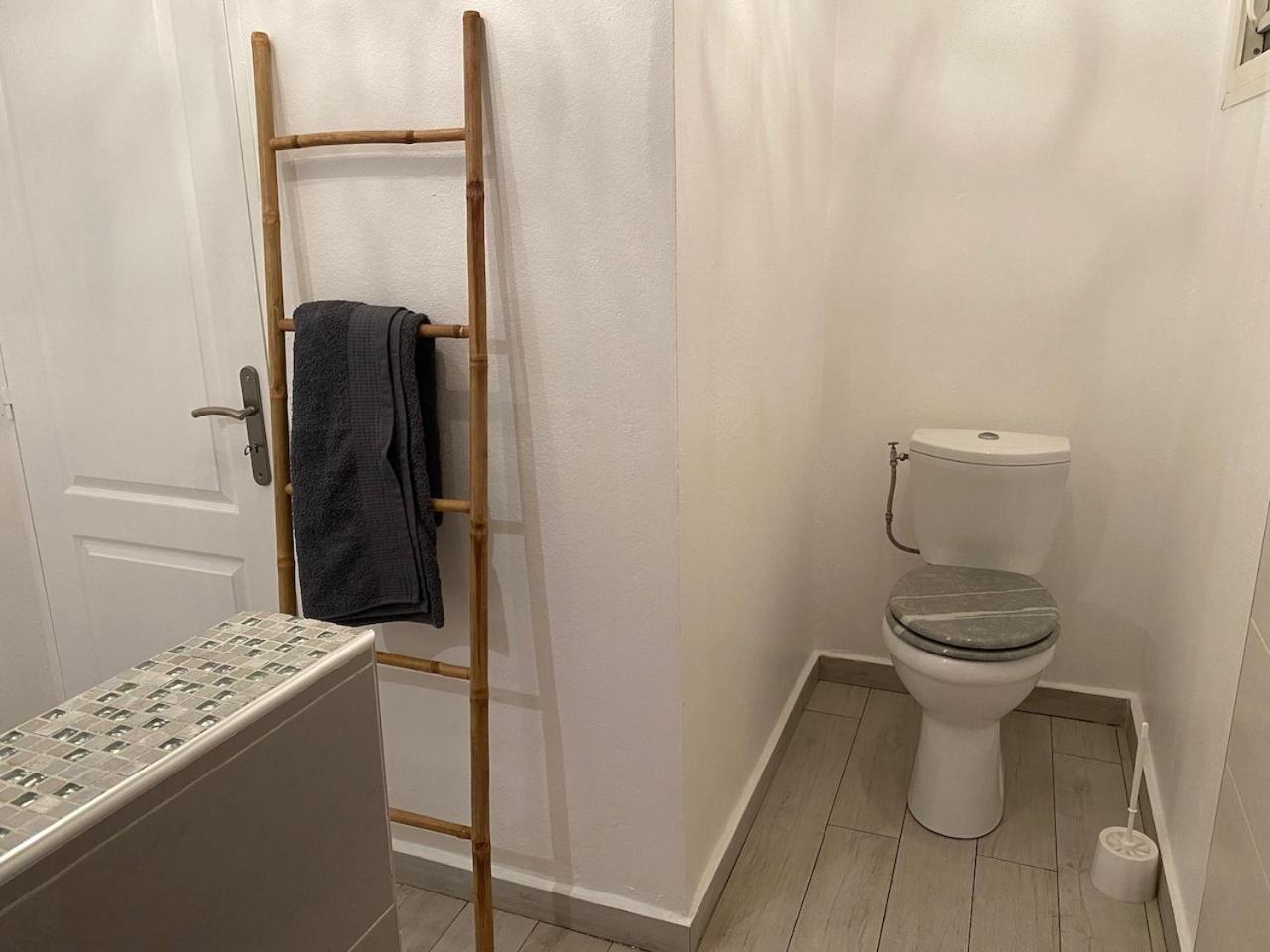 Photo 37