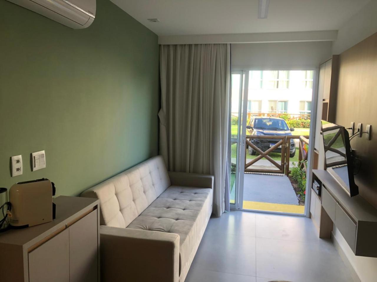 Muro Alto Condomínio Clube