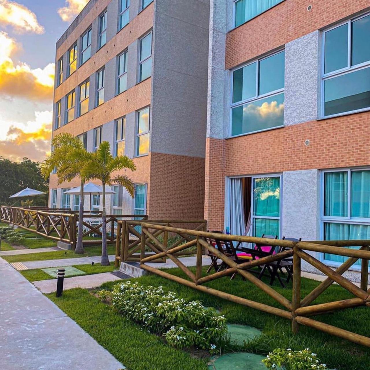 Hotel Muro Alto Condomínio Clube - Image 1