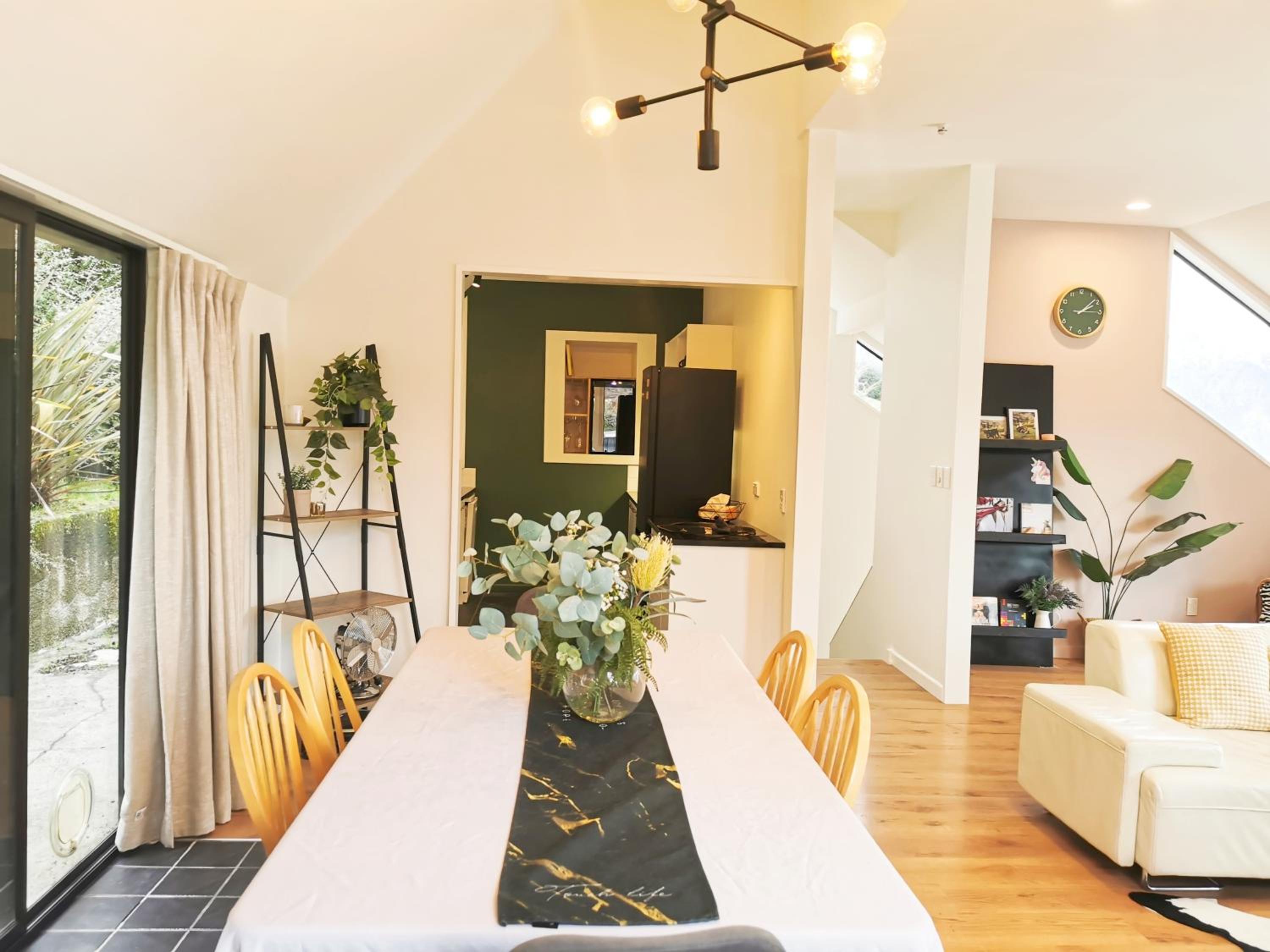Queenstown Lakeview Holiday Home-5mins to town