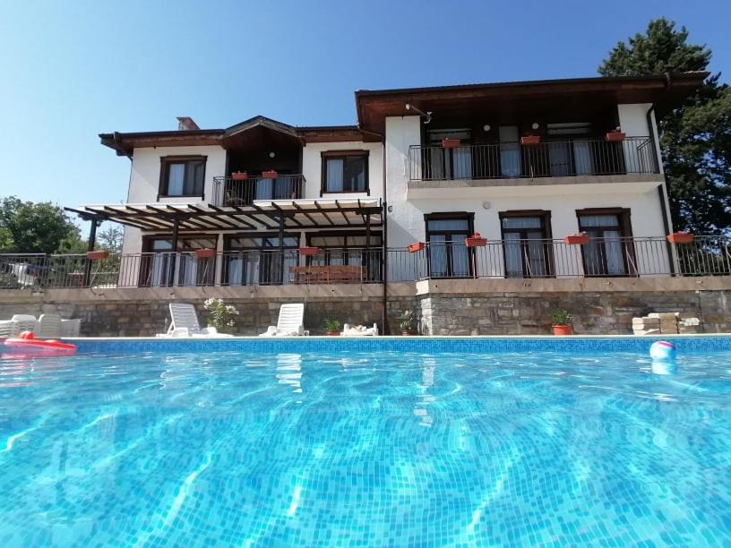 Guesthouse Gostilitsa