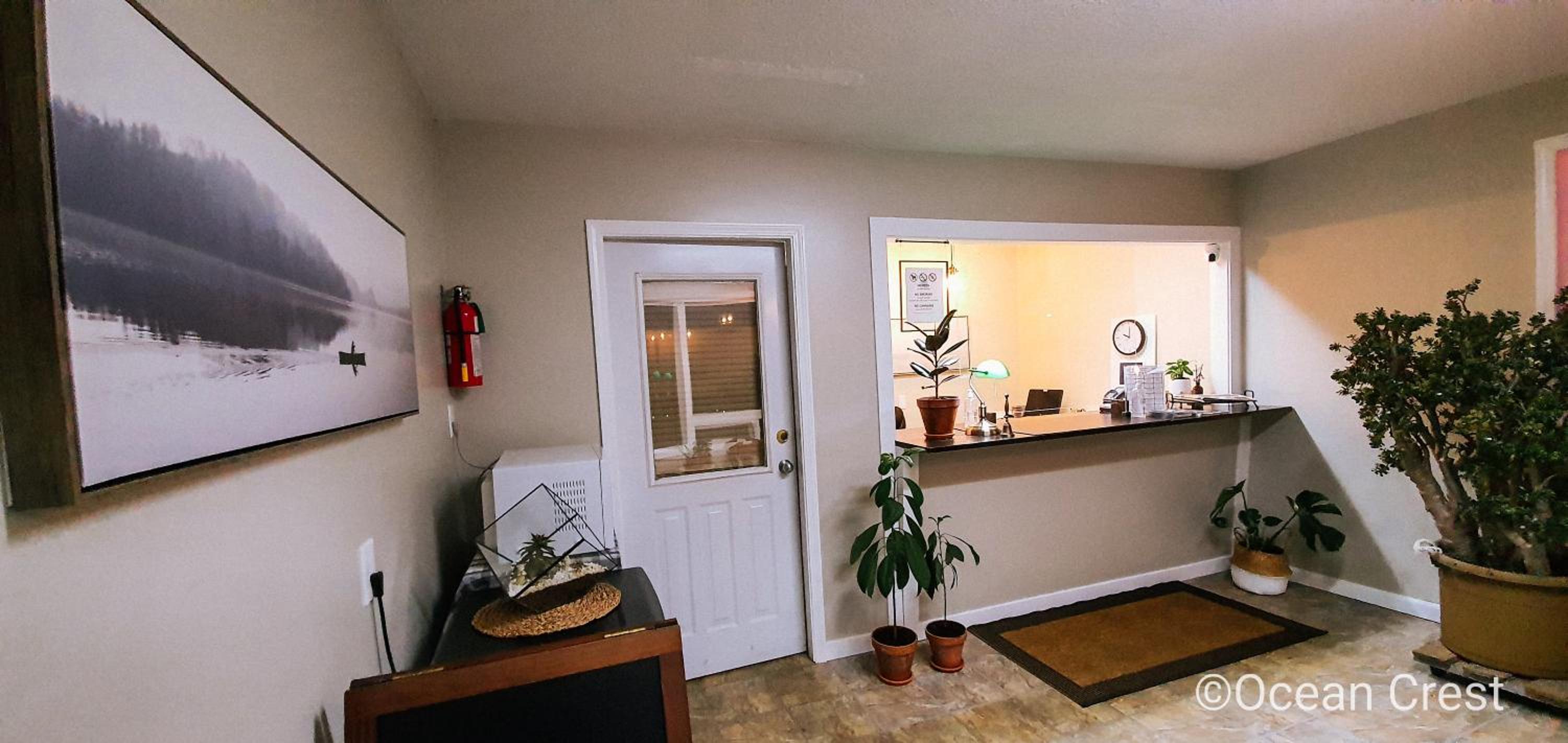 Ocean Crest Motel
