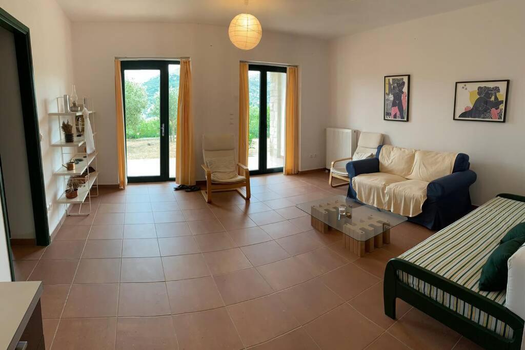 Frati Stone House photo 2