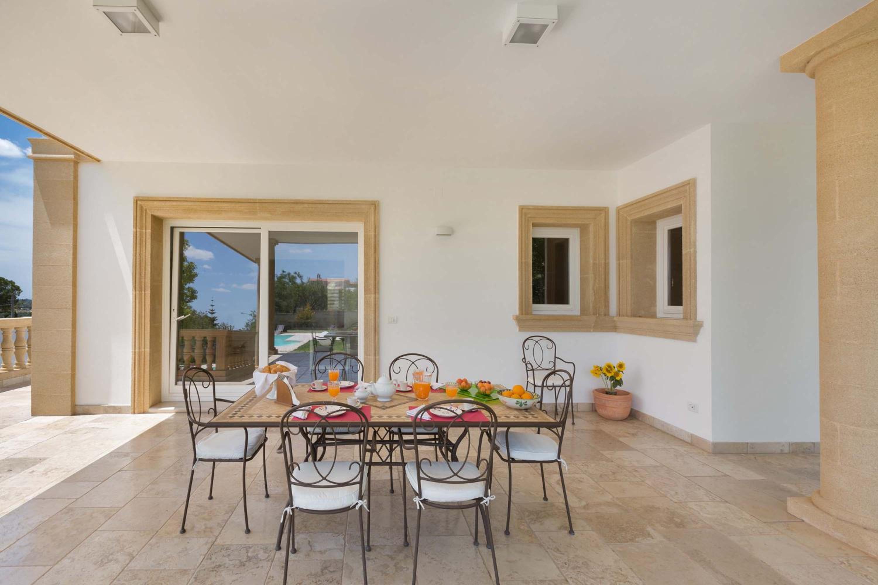Villa Loran by Perle di Puglia
