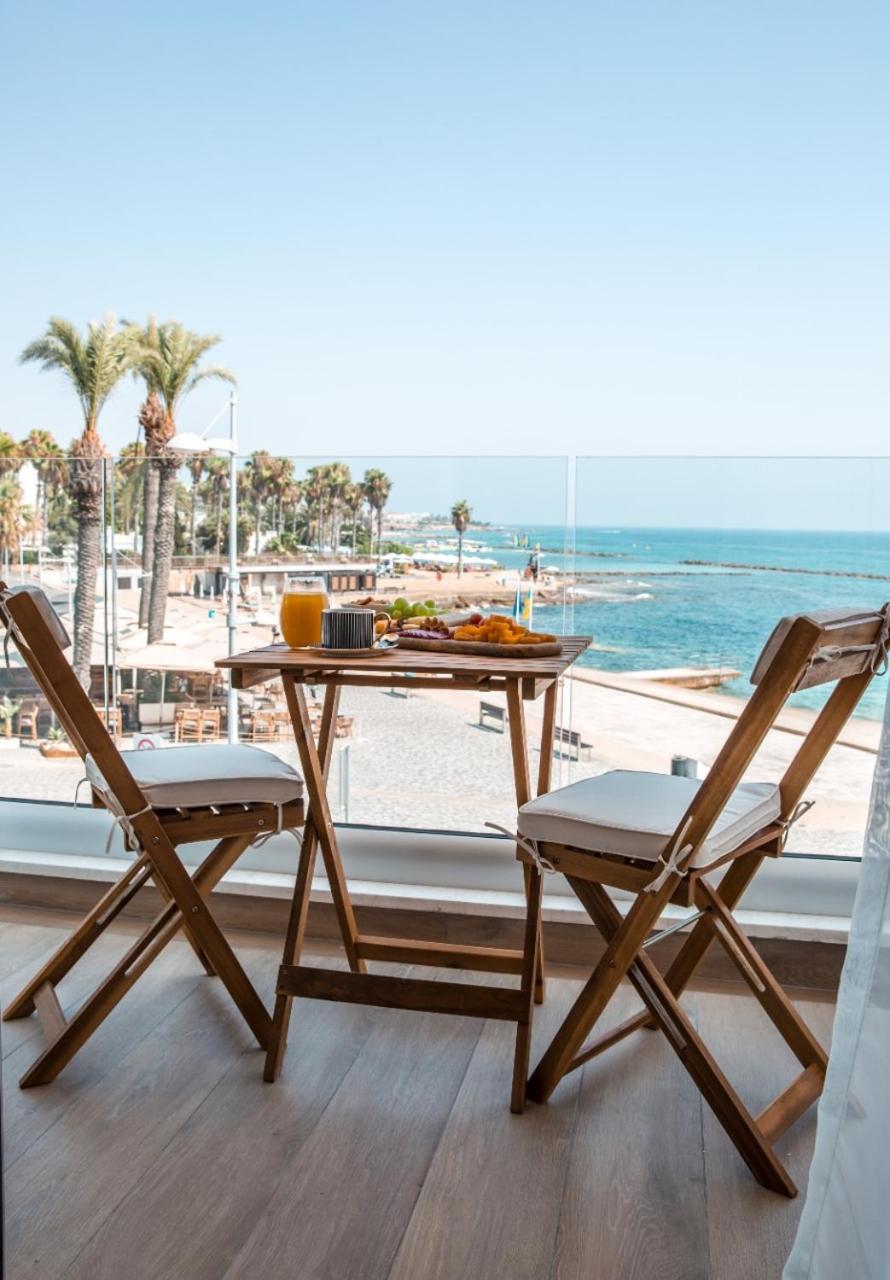 COSea Living: SeaSide Luxury Suite in Harbour 107A view 2