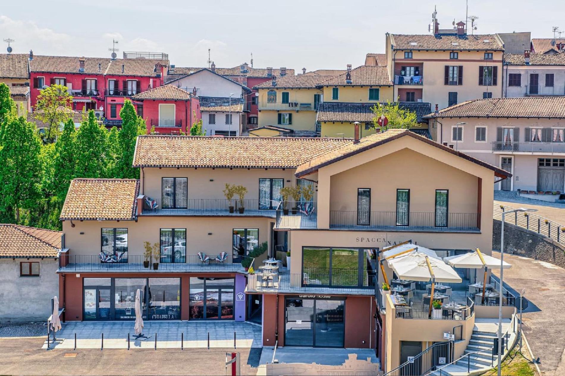 Casa Colbert, Barolo view 2