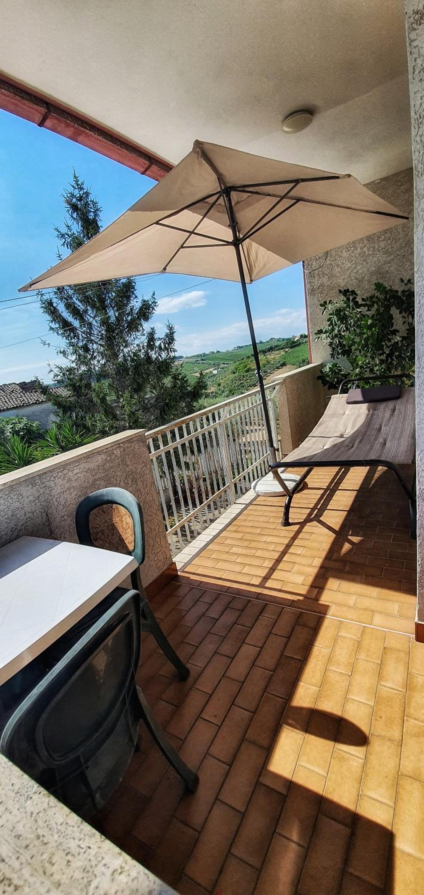 Villa nella collina Francavillese view 4
