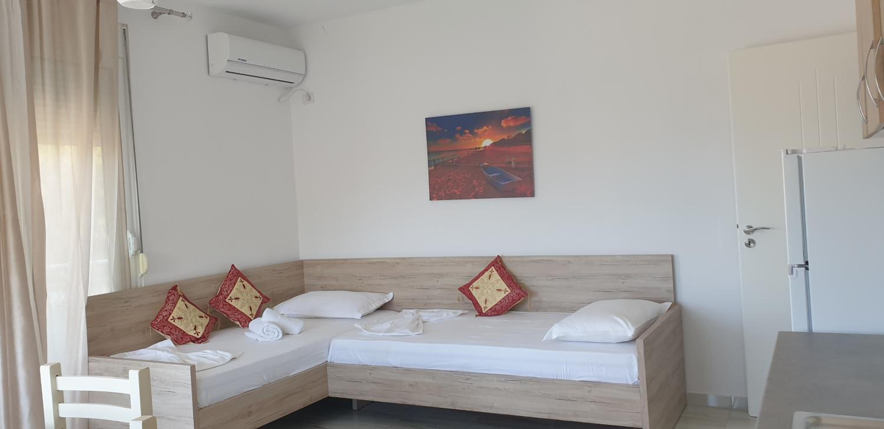 Redsun Apartment