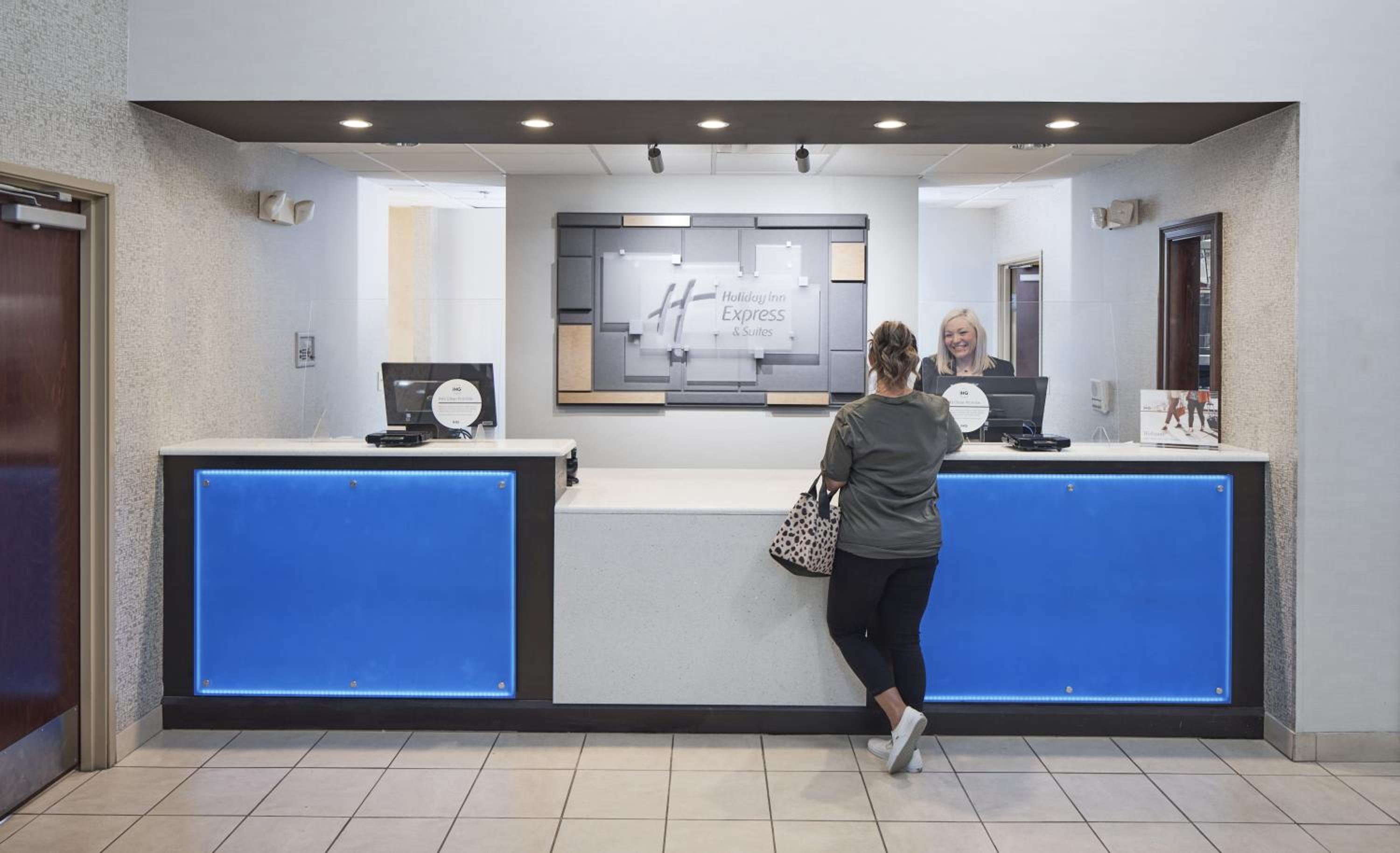 Gadsden Vacations - Holiday Inn Express Hotel  Suites- Gadsden, an IHG Hotel - Property Image 11