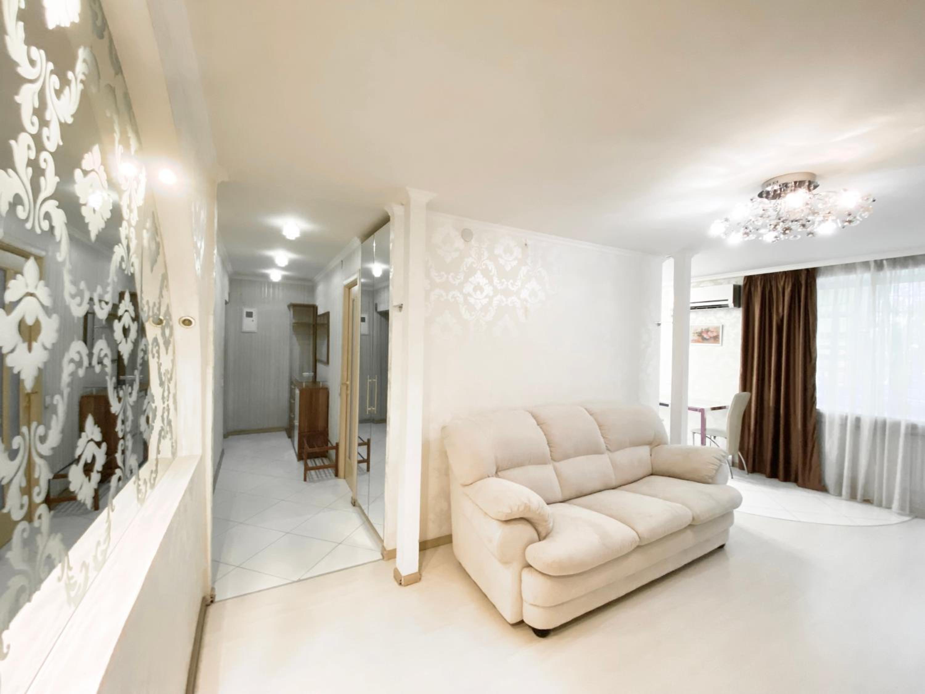 Beautiful 1-bedroom near Most City Center view 5