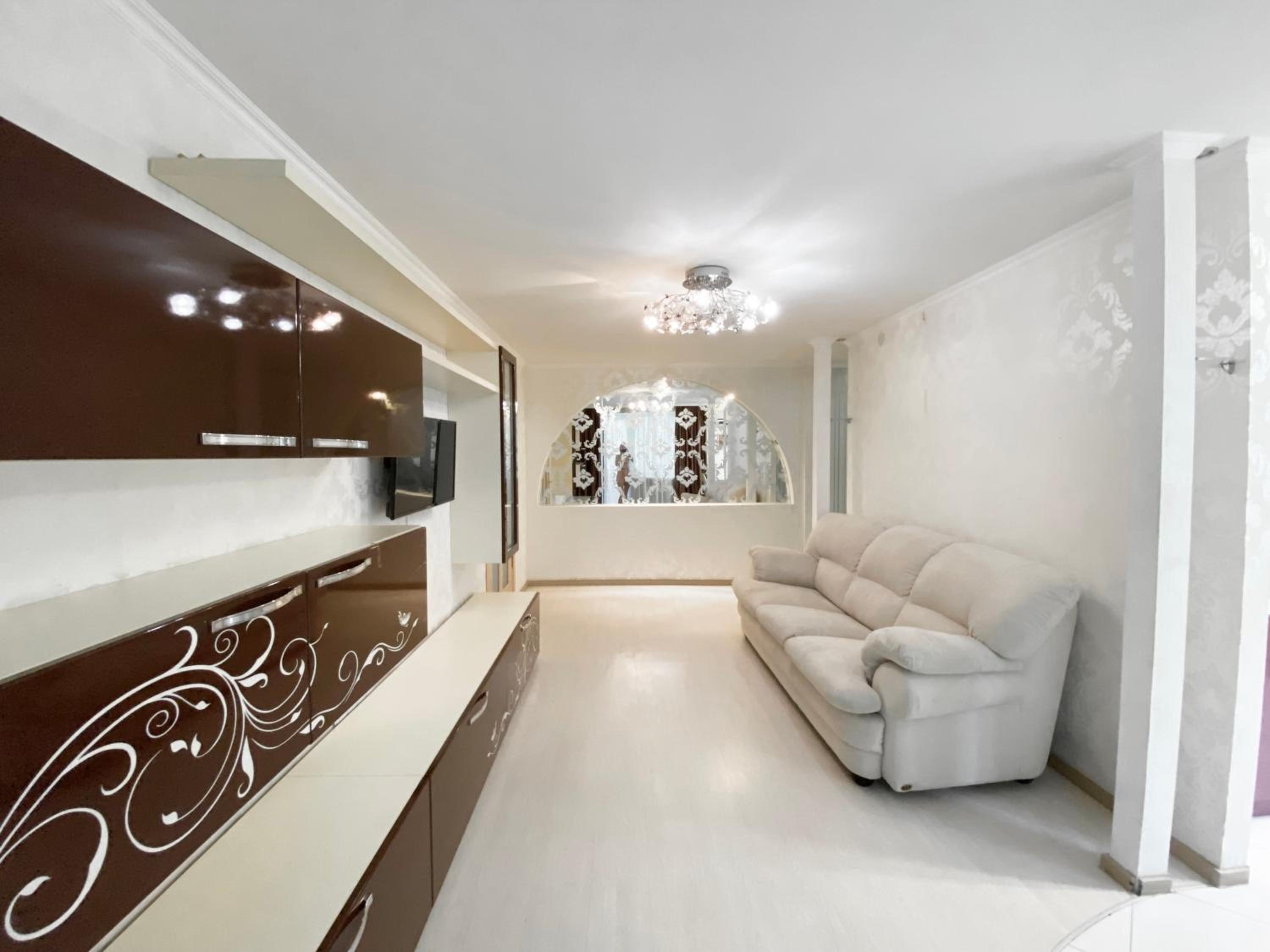 Beautiful 1-bedroom near Most City Center view 4