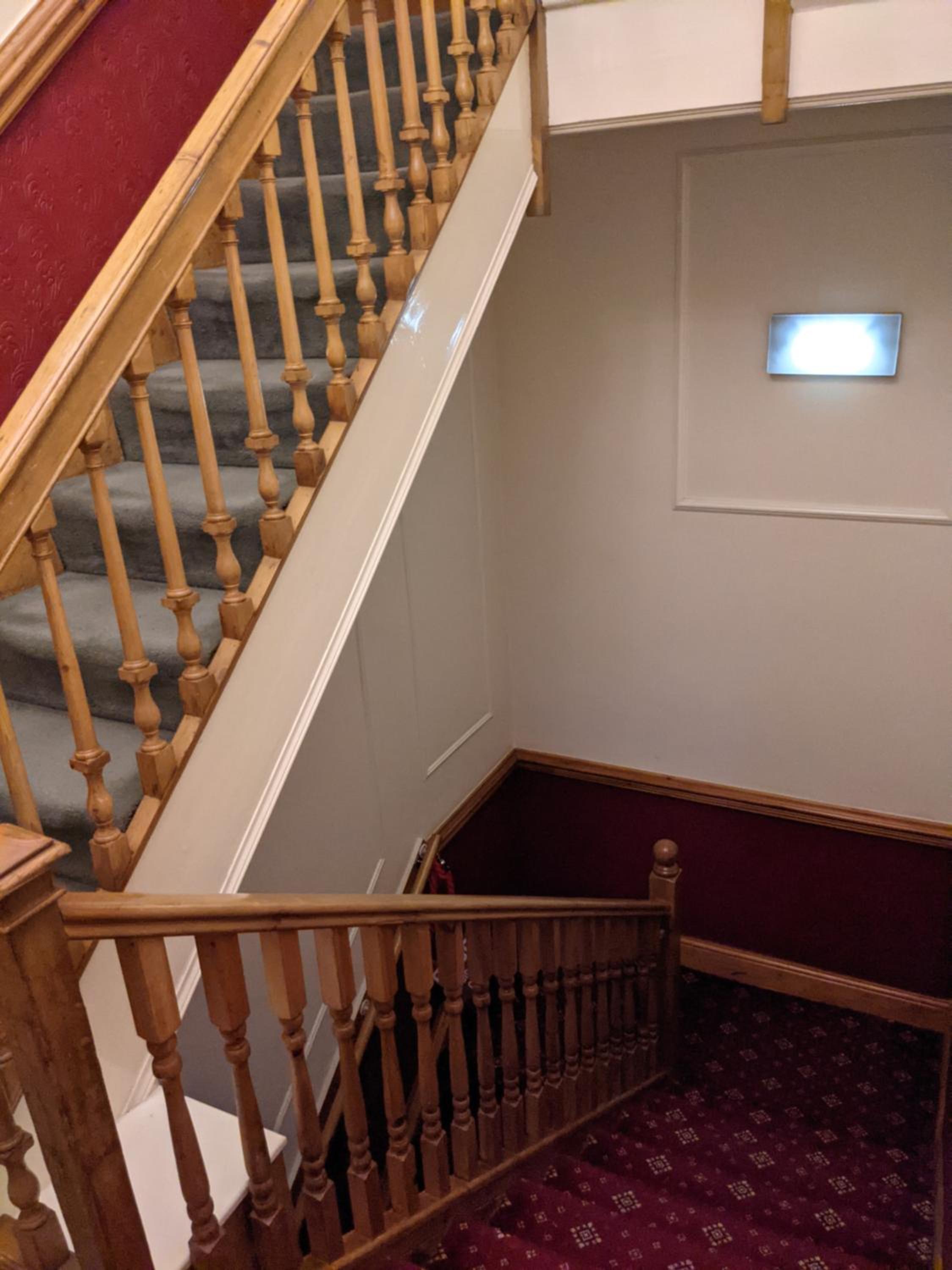 The Londesborough Arms bar with en-suite rooms view 5