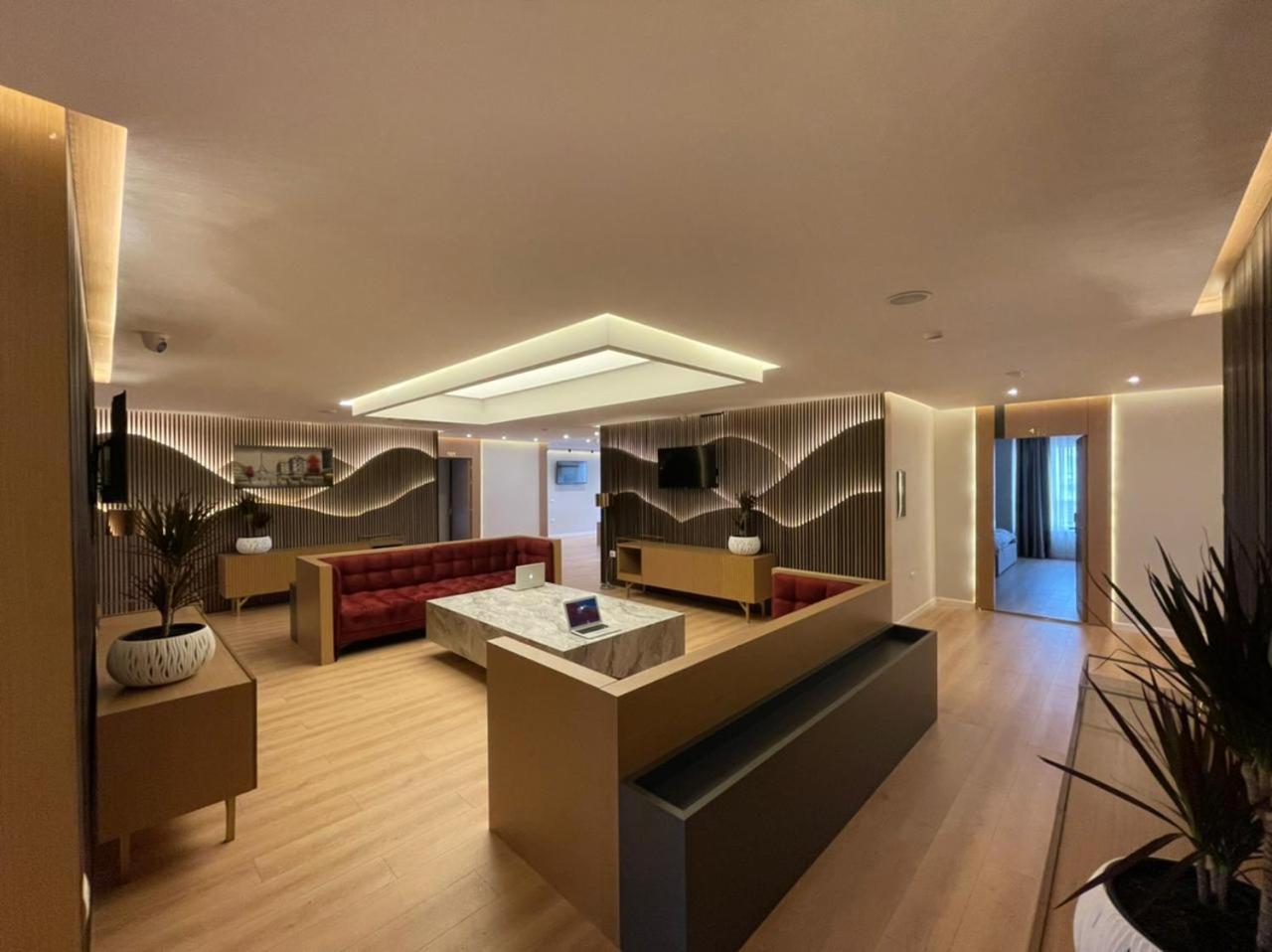 Hotel Colis